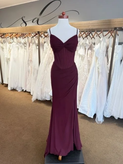 burgundy fitted prom dress in watertown wisconsin