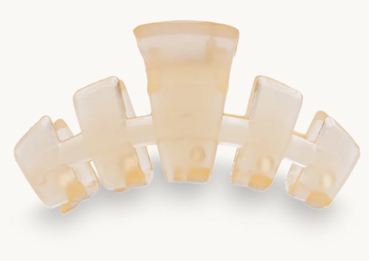 Classic Almond Beige- Tiny Claw Hair Clip