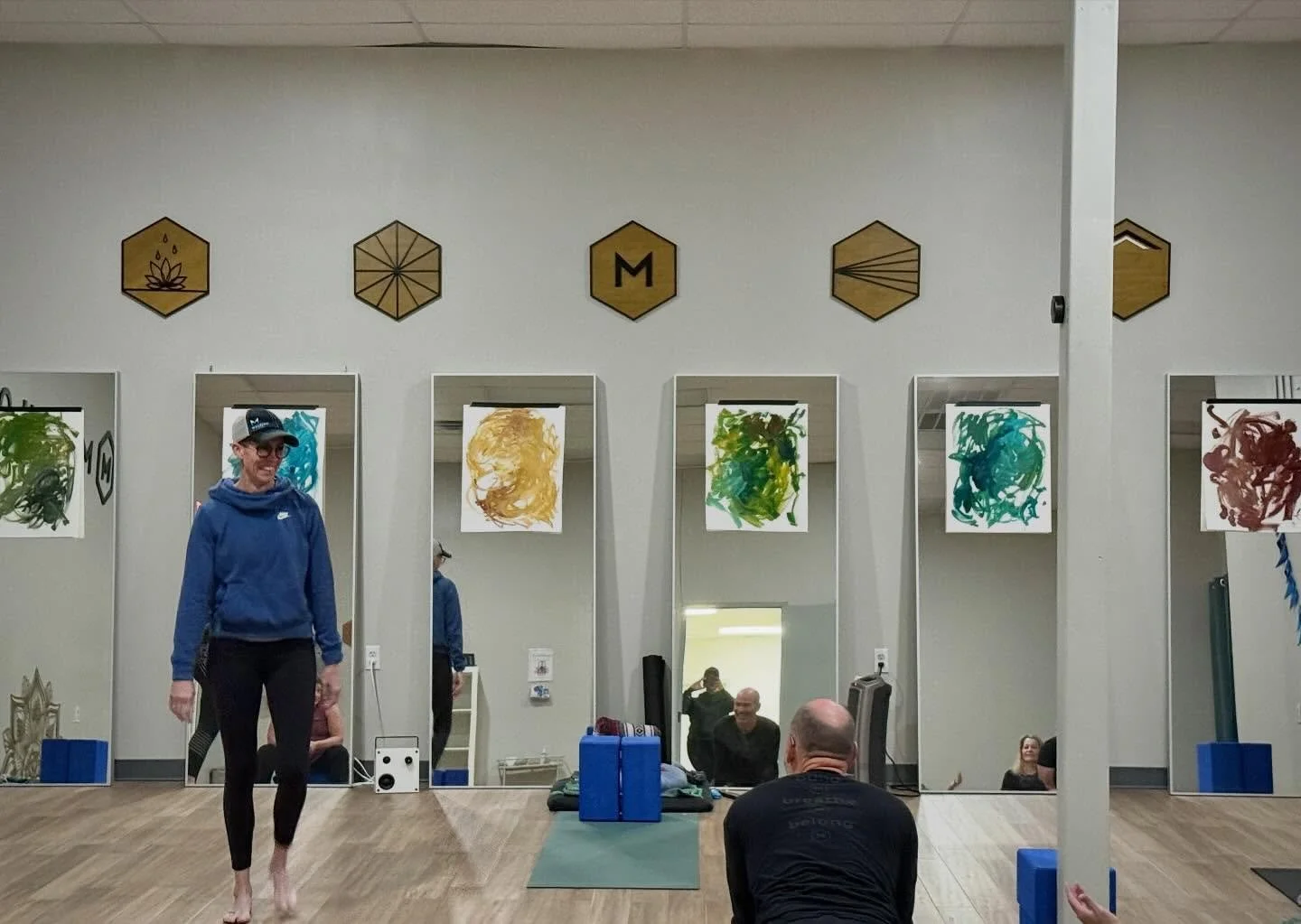 Chilly outside, cozy inside ❄️

The new winter shades from Liz are up in the yoga studio, adding depth, warmth, and a grounding energy to our space.

Grateful for your magic, @artistlizlindstrom ✨