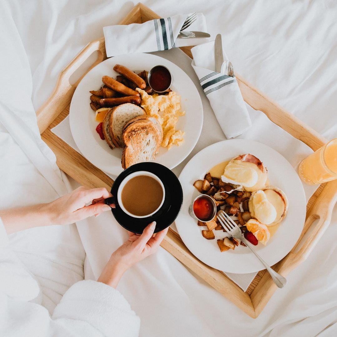 Indulge in the ultimate morning luxury at our hotel with a delightful breakfast served in the comfort of your bed.  Elevate your stay with this exquisite experience that makes every morning special.

#hoteladagiosf #sanfrancisco #unionsquaresf #hotel