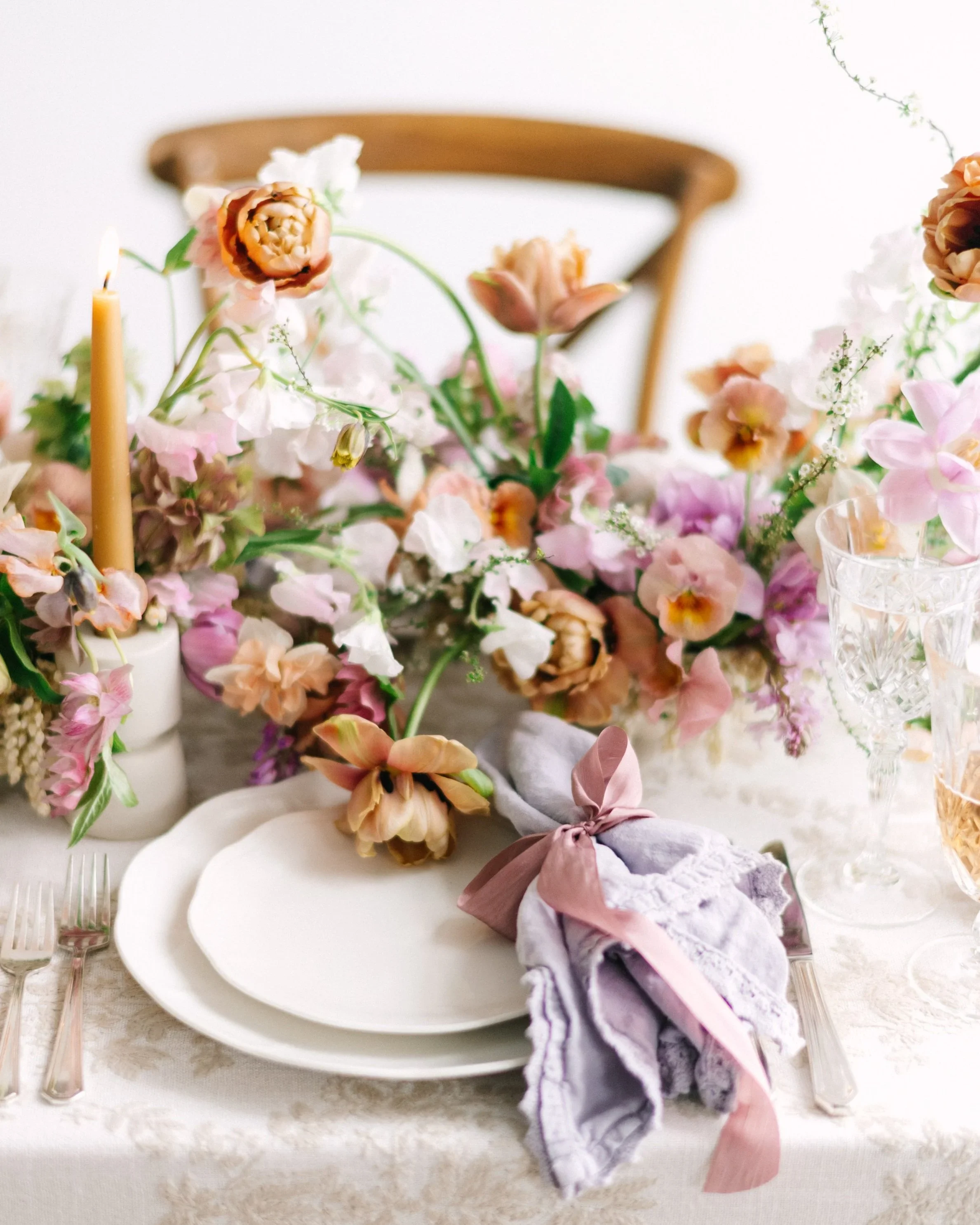AliciaKingPhoto_AilishFloral_Table125.webp