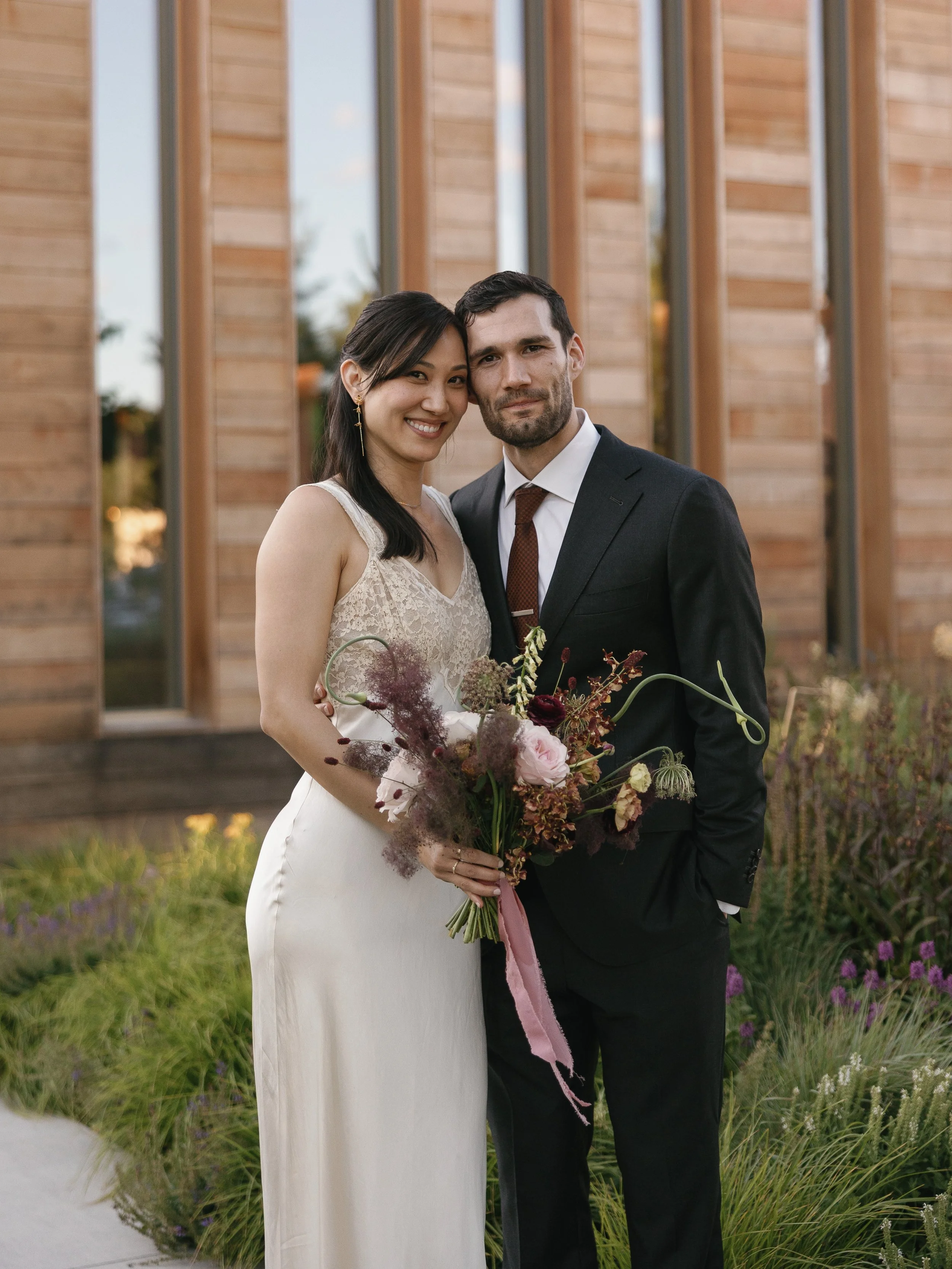 Jonathan&Julia_sHudsonNewYorkWeddingTylerRachellePhoto-703.jpg