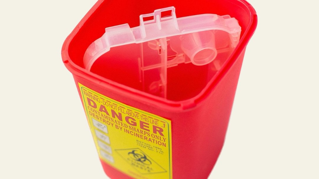 sharpscontainer.jpeg