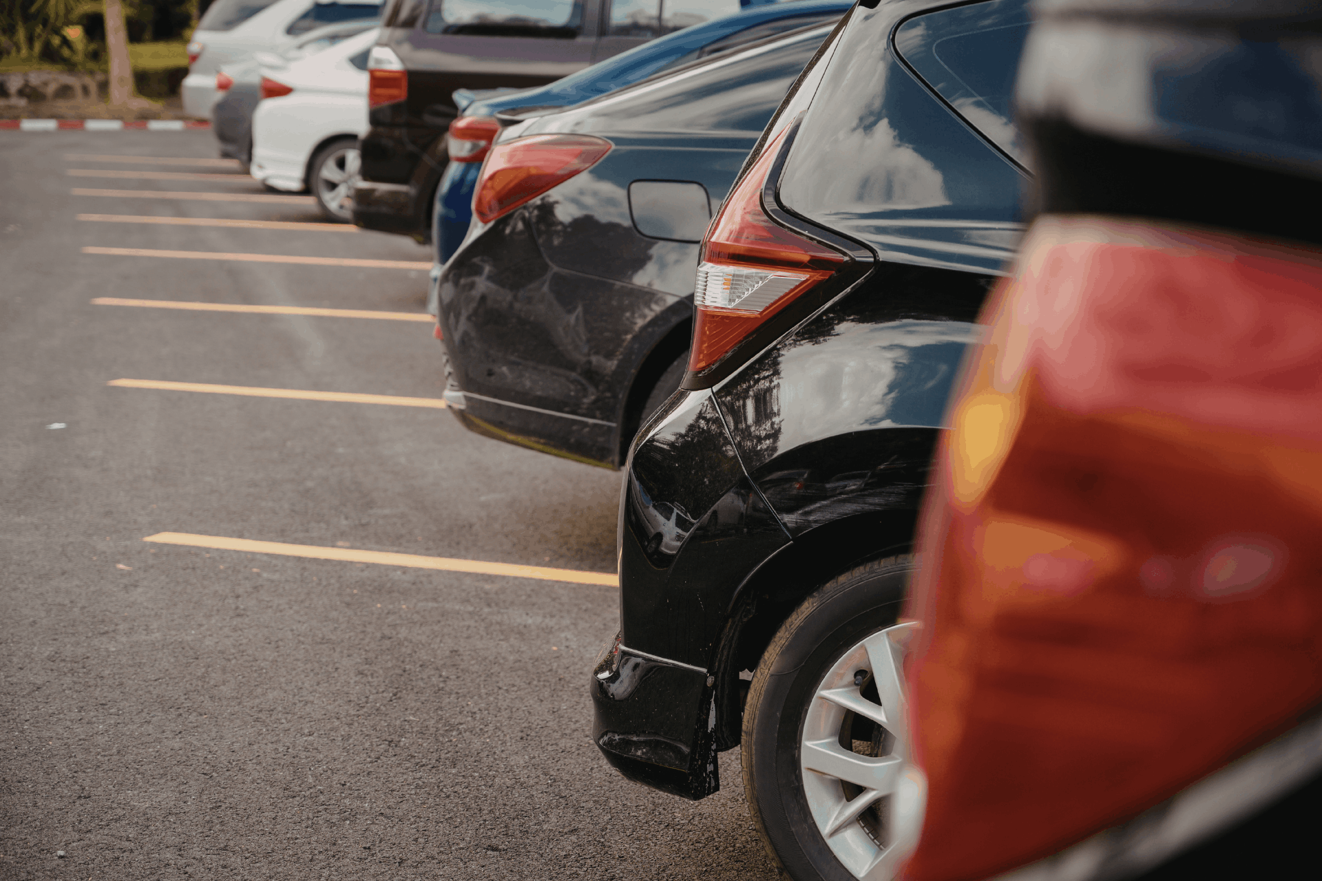 commercial parking lot maintenance