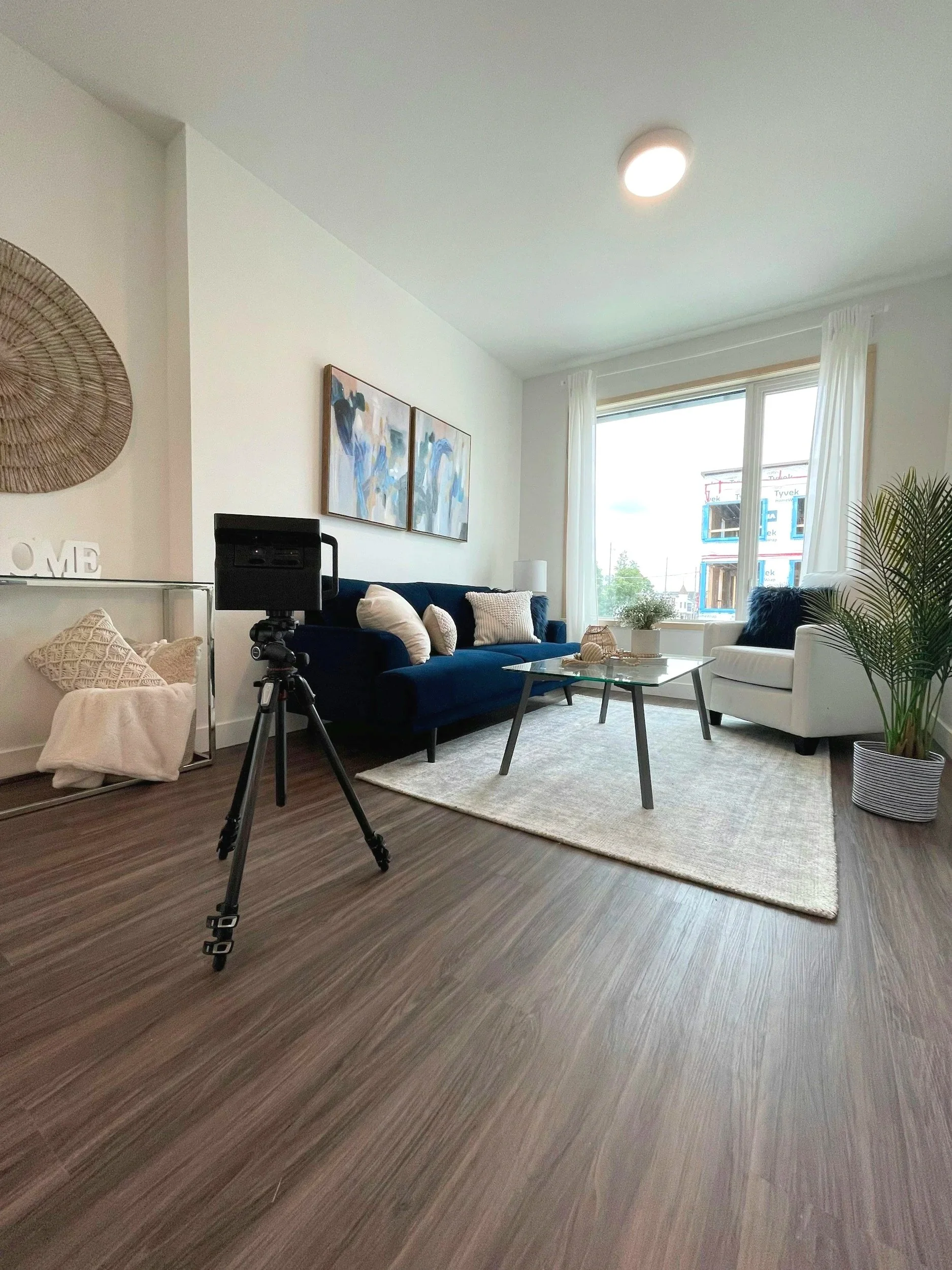 Virtual interactive tour for real estate listings