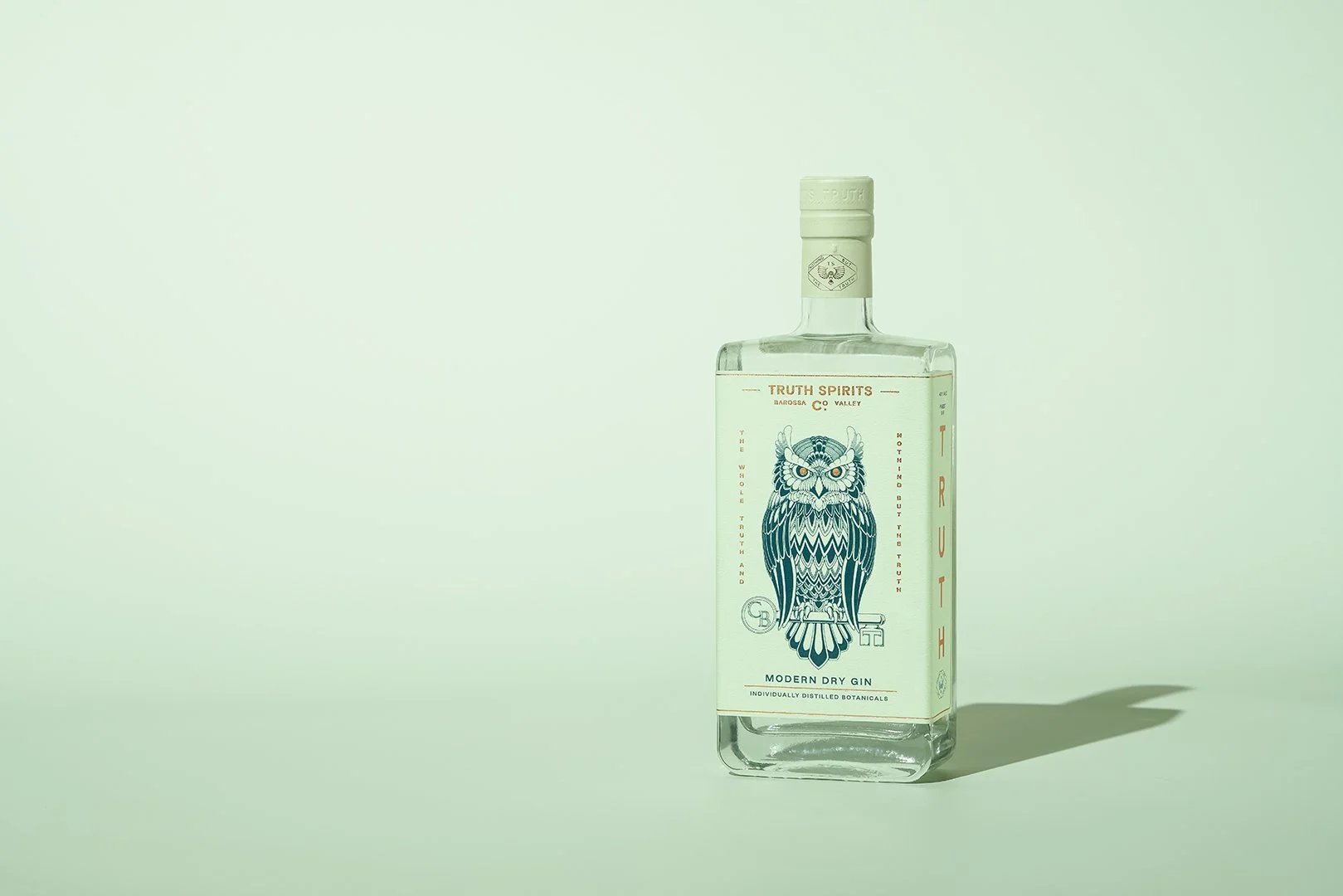 Truth-Spirits_Modern-Dry-Gin_Studio-Angle-1_no-cocktail_.jpg