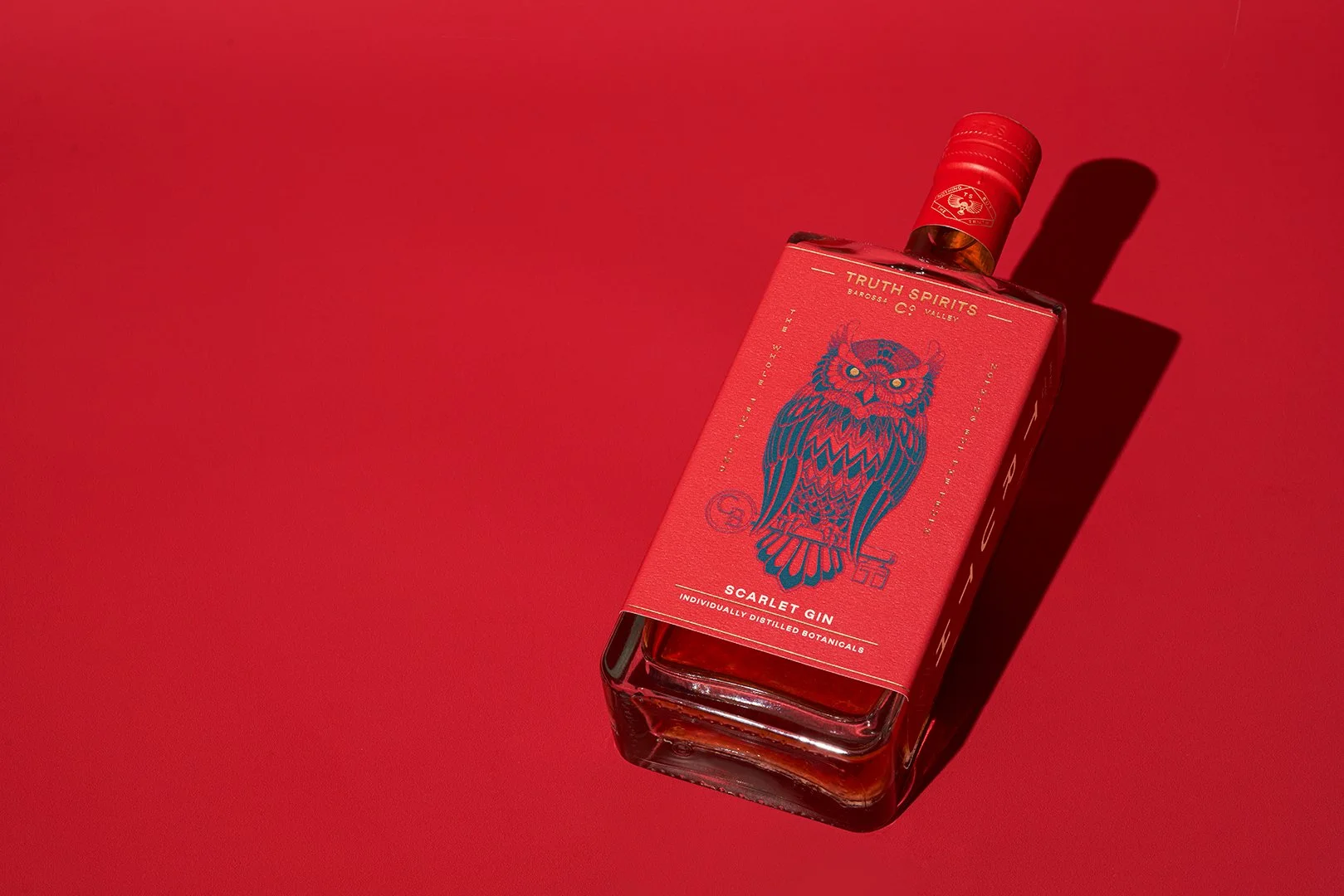 Truth-Spirits_Scarlet-Gin_RGB_Studio-Angle-2.jpg