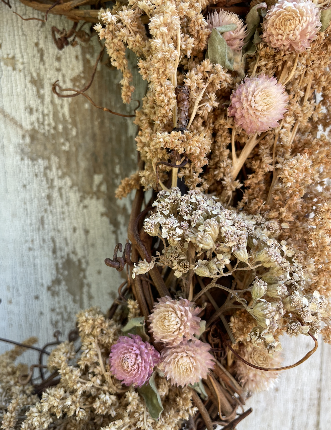 details of fall wreath.png