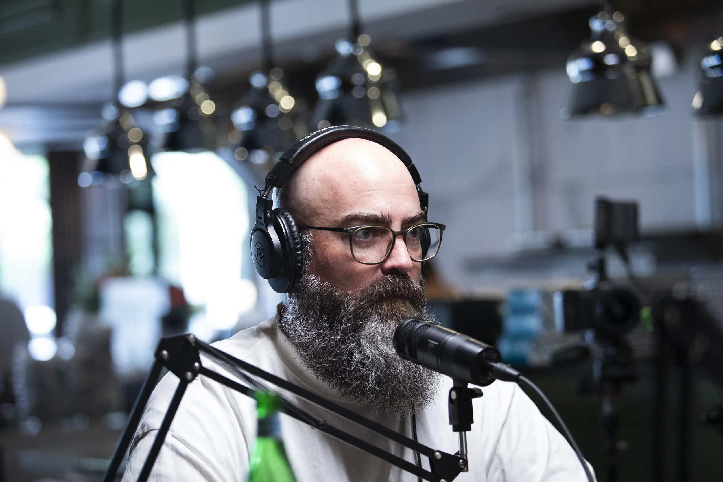 EP. 101 Fancy Camping, Three Goblets & Restaurants Going Broke