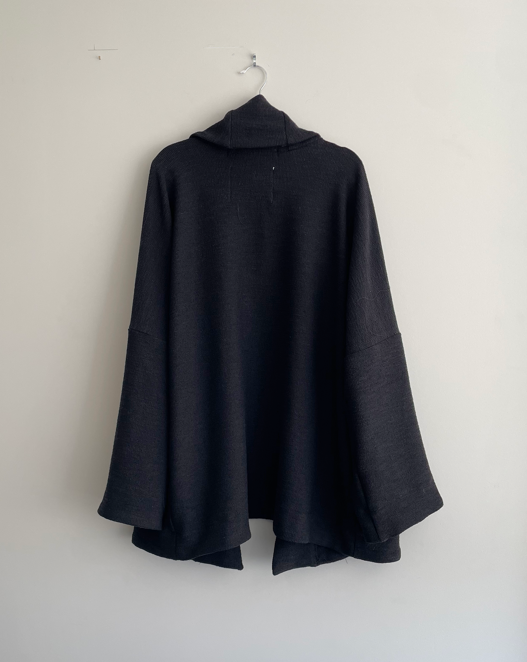 blk shawl collar back 001.png