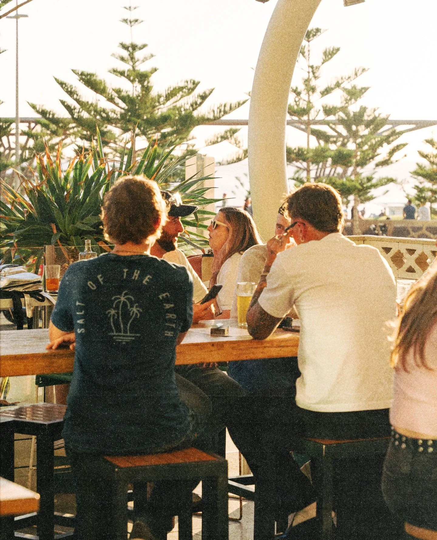 sunset views, coastal air + good company = the perfect excuse to order another round!⁠
⁠
Golden hour everyday 5-6pm!