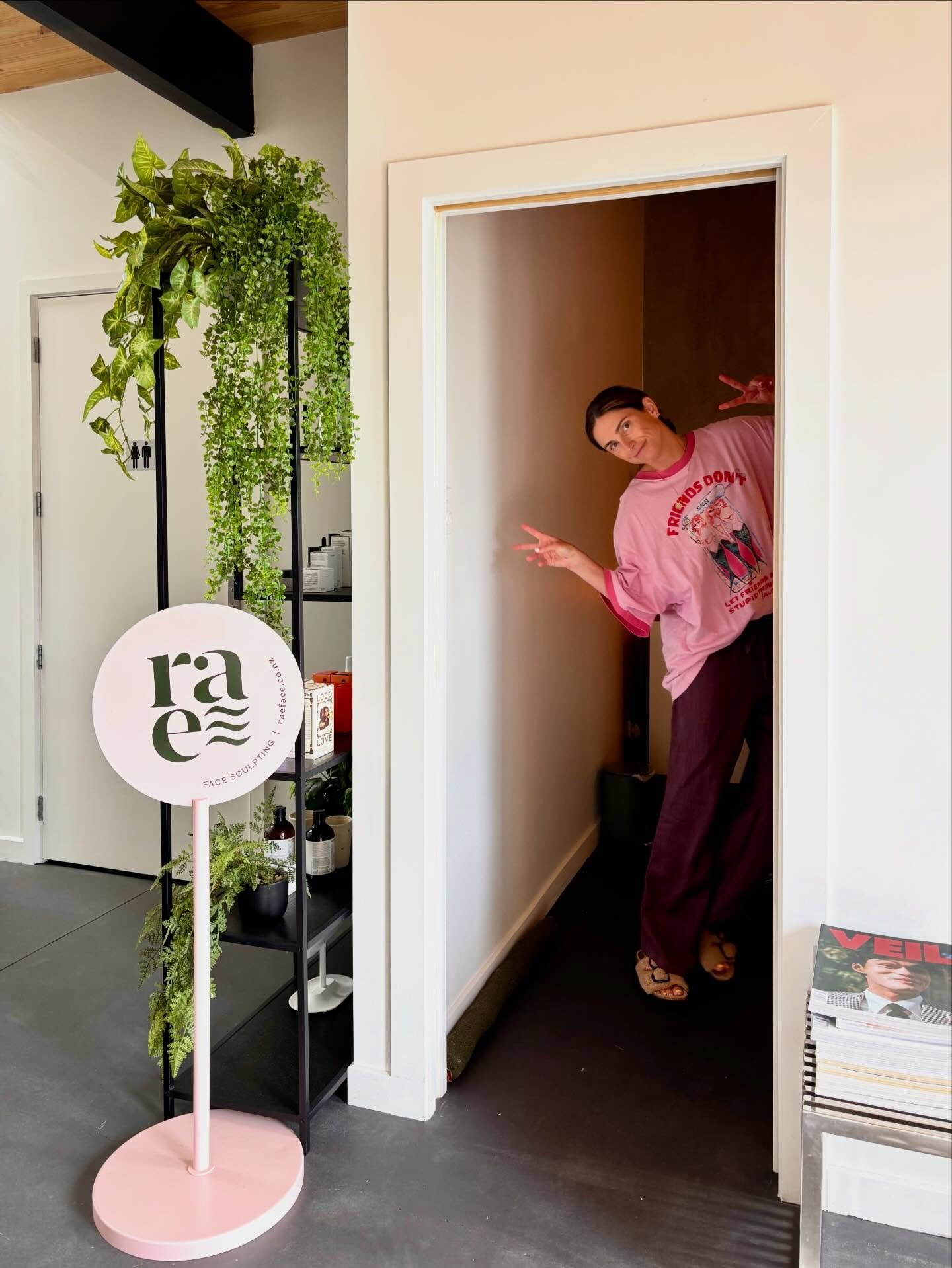 Signing out for the year ✌🏼
You&rsquo;re the best 🫶🏼 thanks so much for all the love and support this year, can&rsquo;t wait for more exciting things to come in 2026! I&rsquo;ll be back open for bookings from the 12th Jan.
Enjoy the summer ~ hope 