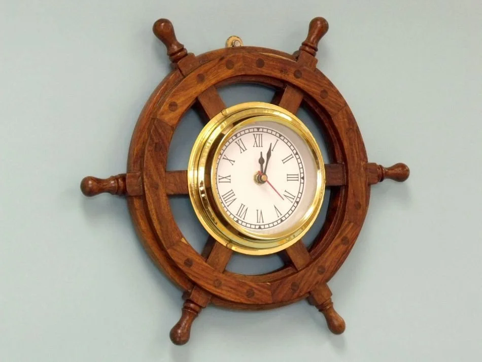 Deluxe Class Wood And Brass Ship Wheel Clock 12in 6.jpg