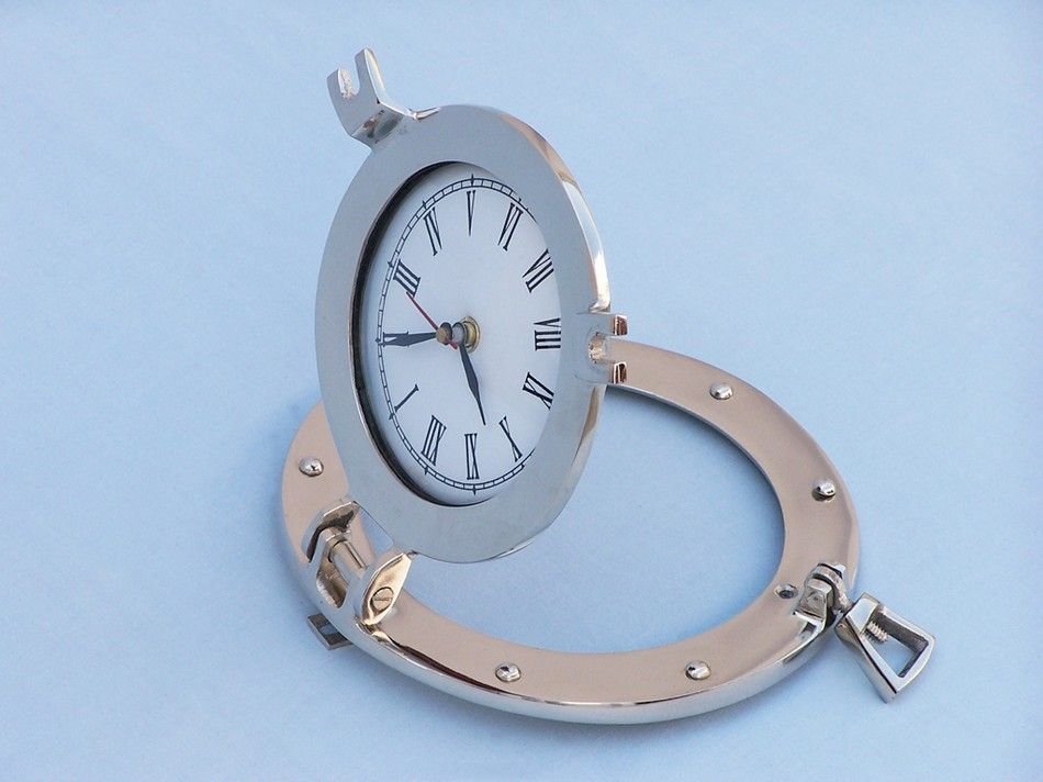 Chrome Deluxe Class Porthole Clock 8in 4.jpg