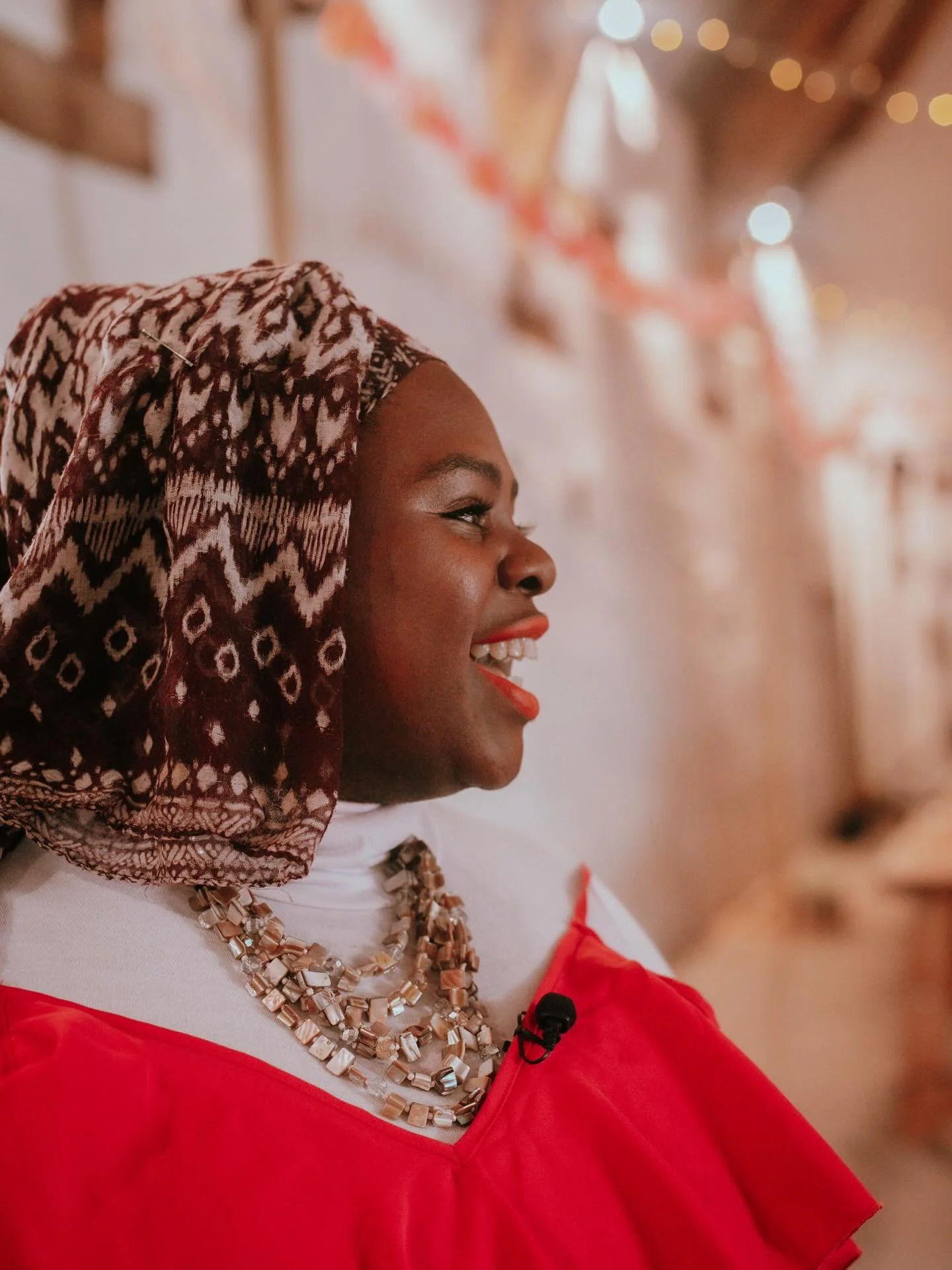 I wanted to take the opportunity to shout out about my incredible friend @muneera_pilgrim 💖

My wife and I feel so lucky that she said yes to marrying us last August. She absolutely blew us (and everyone else (including @kaleidoweddings and @sarahmw