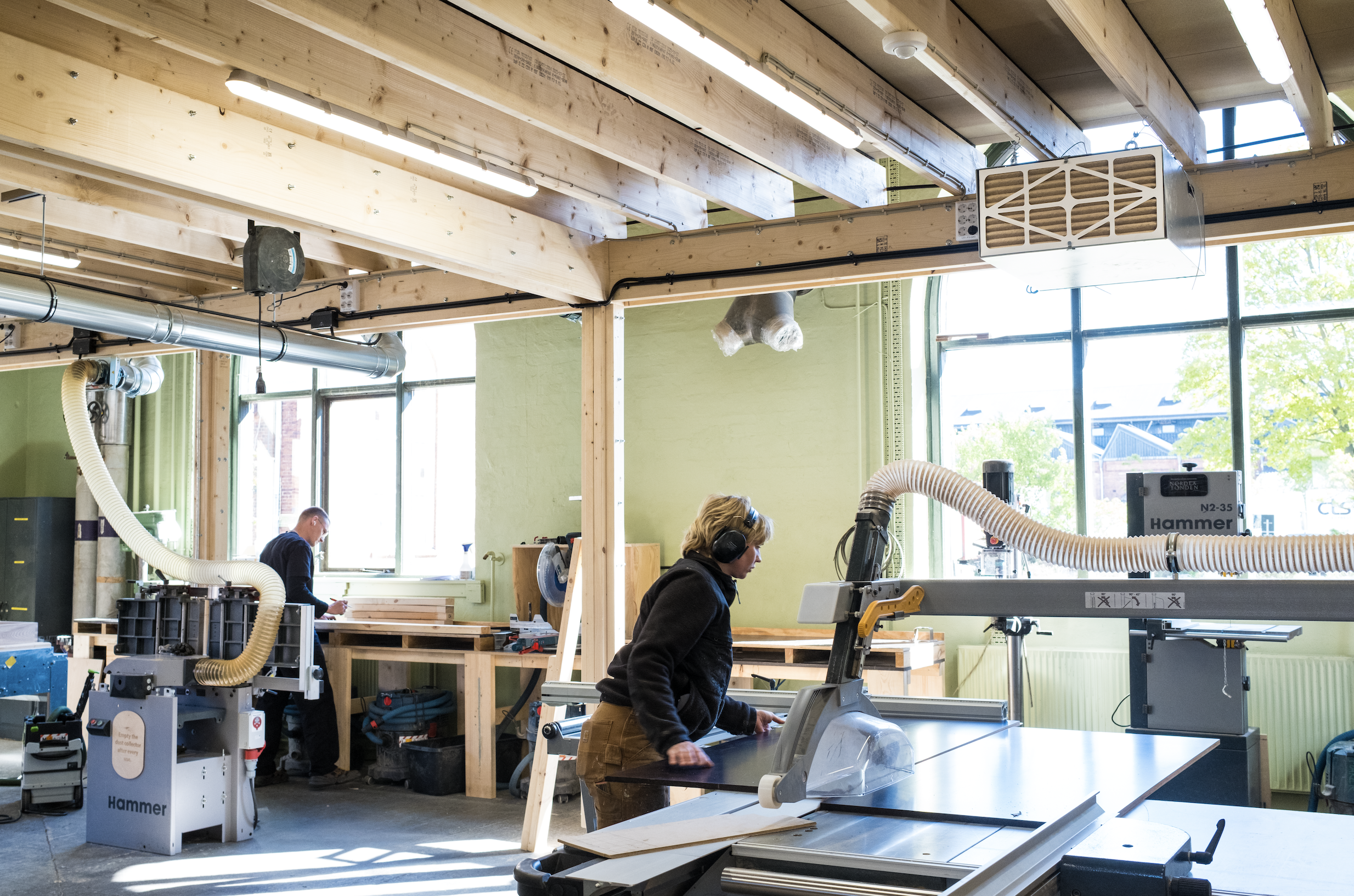 Wood workshop maker