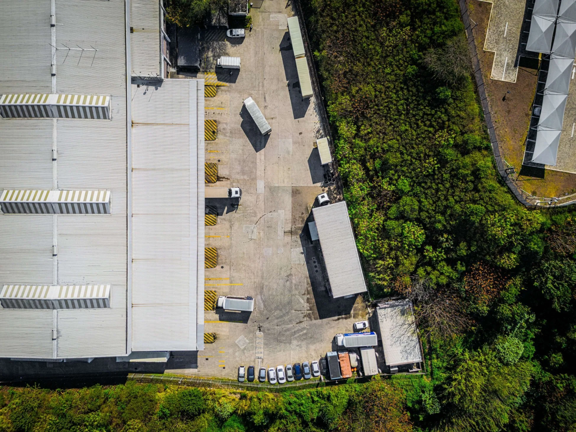 CAT & Freightmore Drone-3.jpg