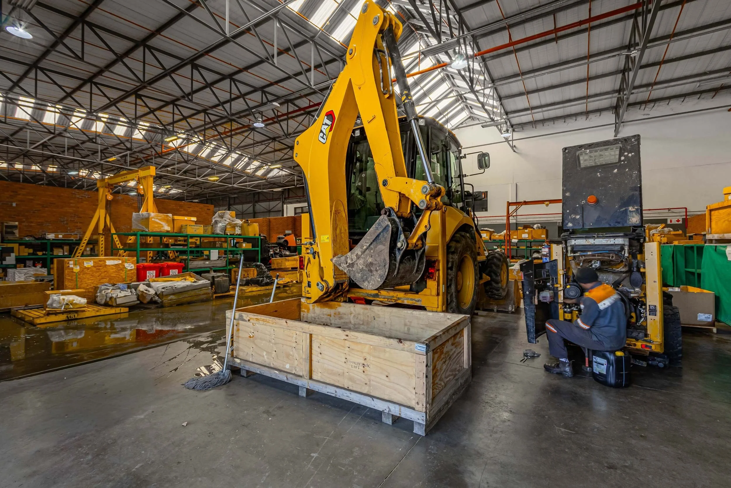 CAT & Freightmore-6.jpg