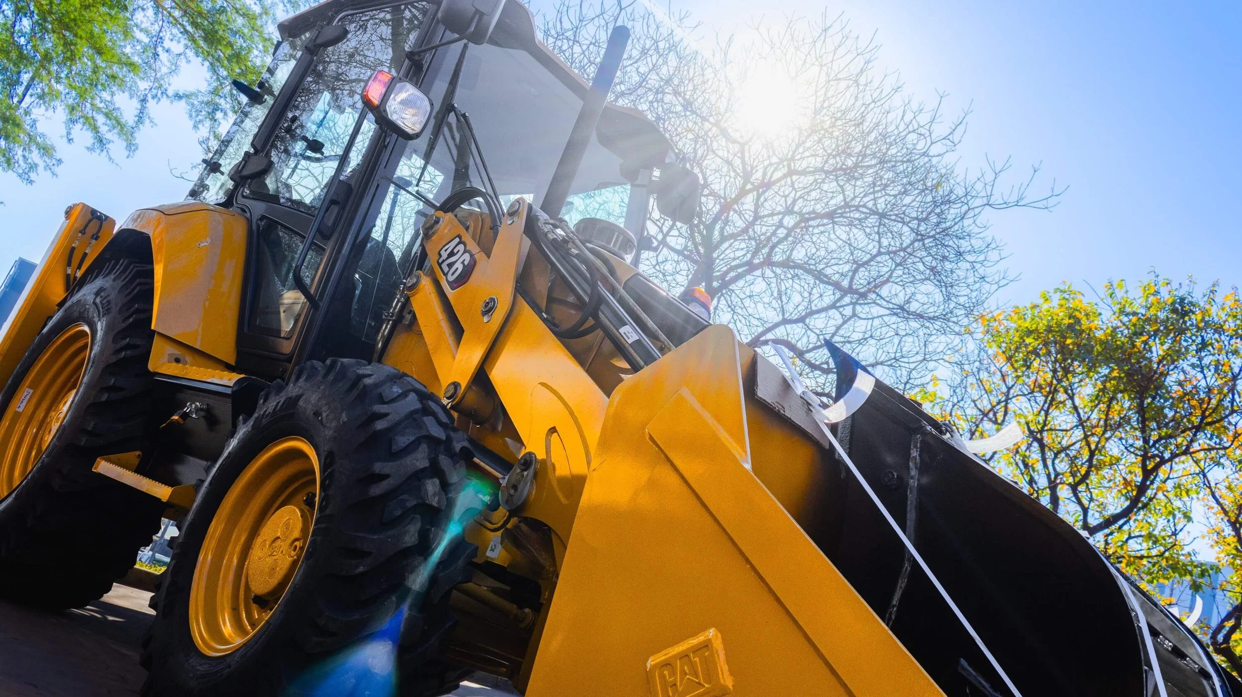 CAT close up machine 1.jpg