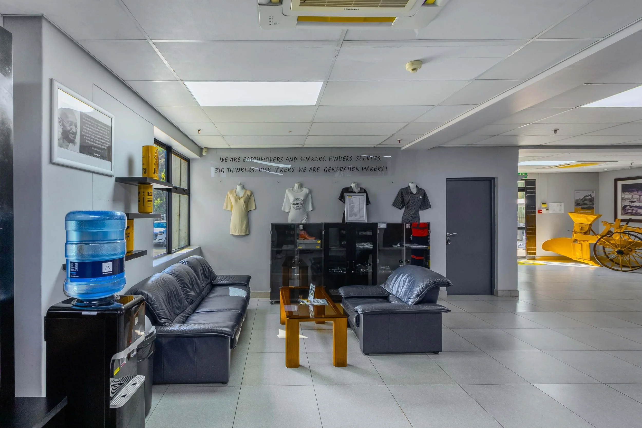 CAT & Freightmore-5.jpg