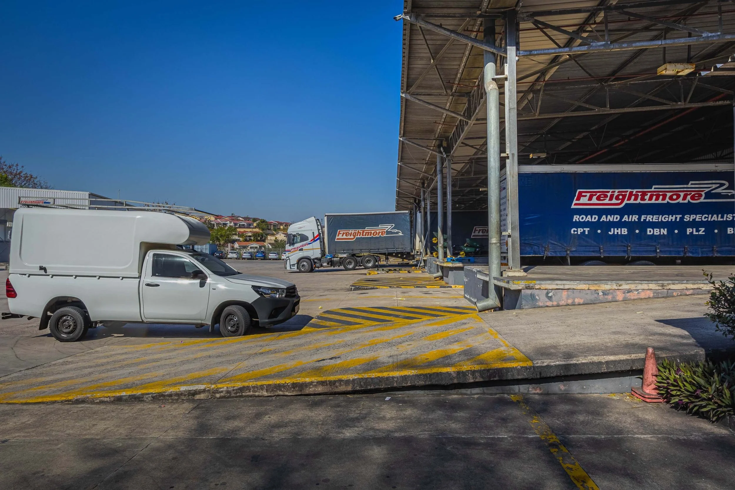 CAT & Freightmore-8.jpg