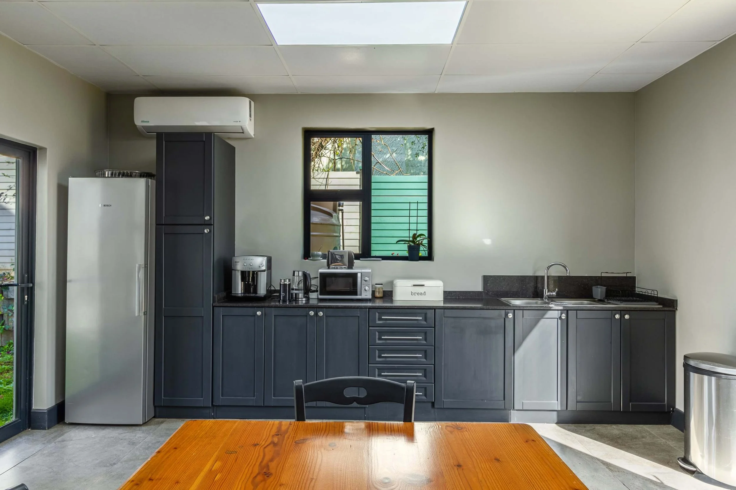 Profile top Chandelier wide.jpg