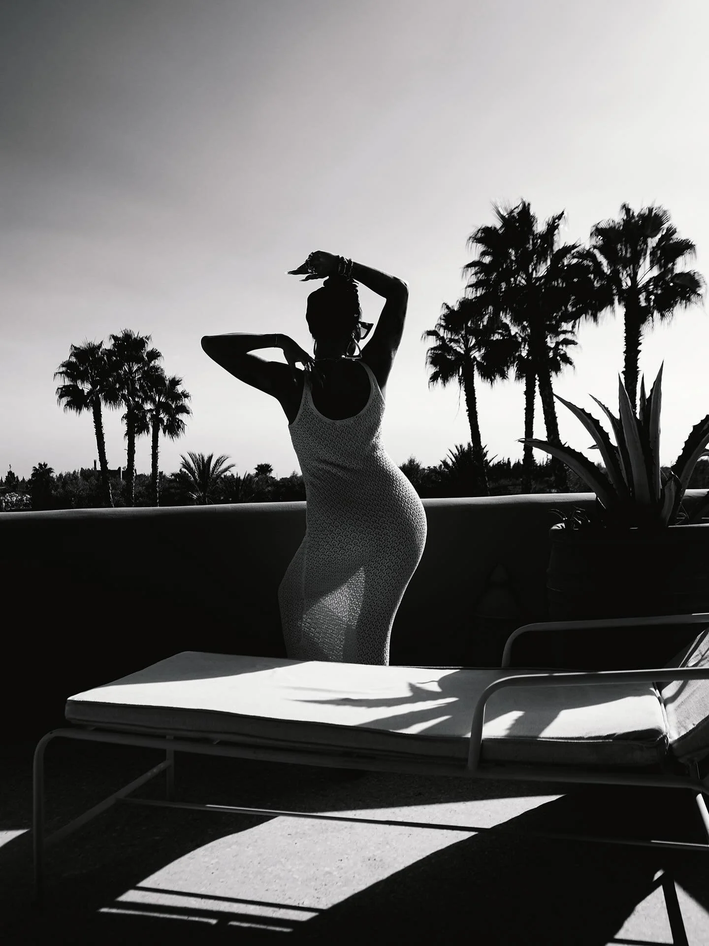 Holly, Marrakesh 2025.
I have so many gorgeous shots to share from the North African golden sun, I need to get uploading ✨ 
@hollywaterworth #PVMondayFreedom #marrakech #morocco @photovogue