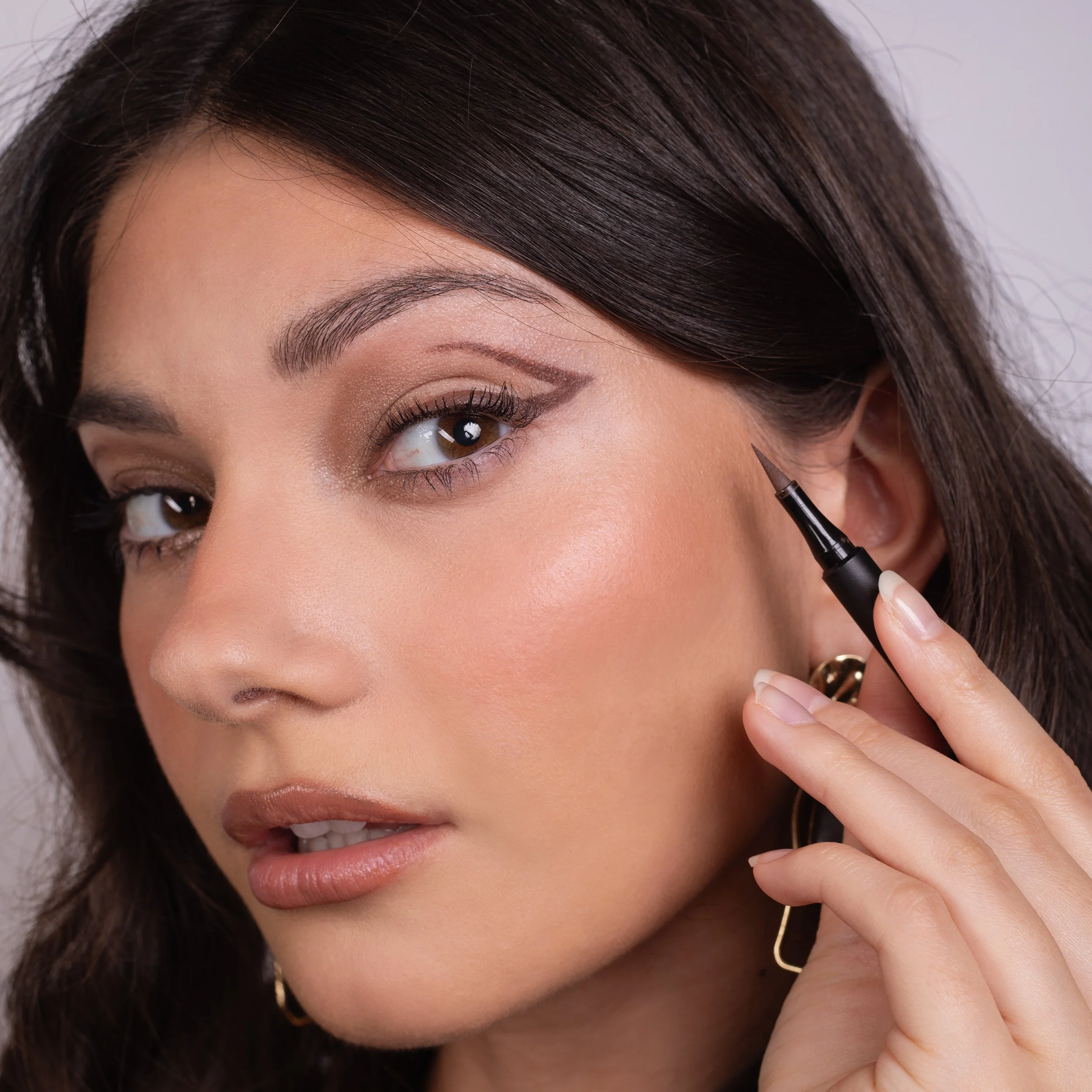 Pippa of London – Artist Brush and MultiLiner Campaign Shoot