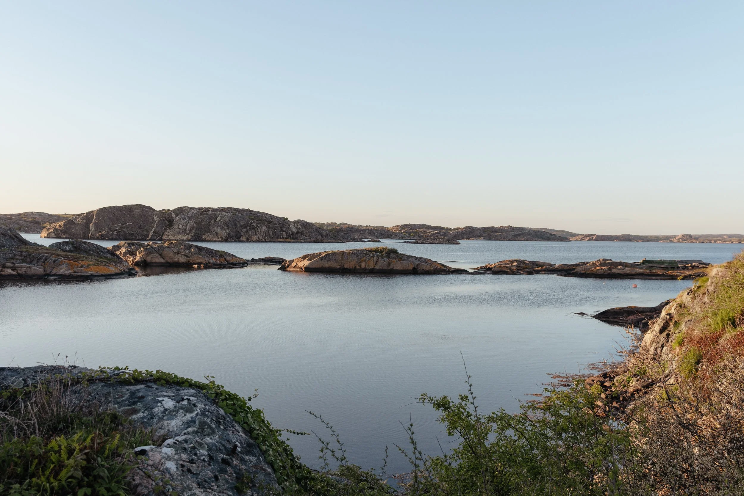 Skärgård och hav på västkusten i Bohuslän