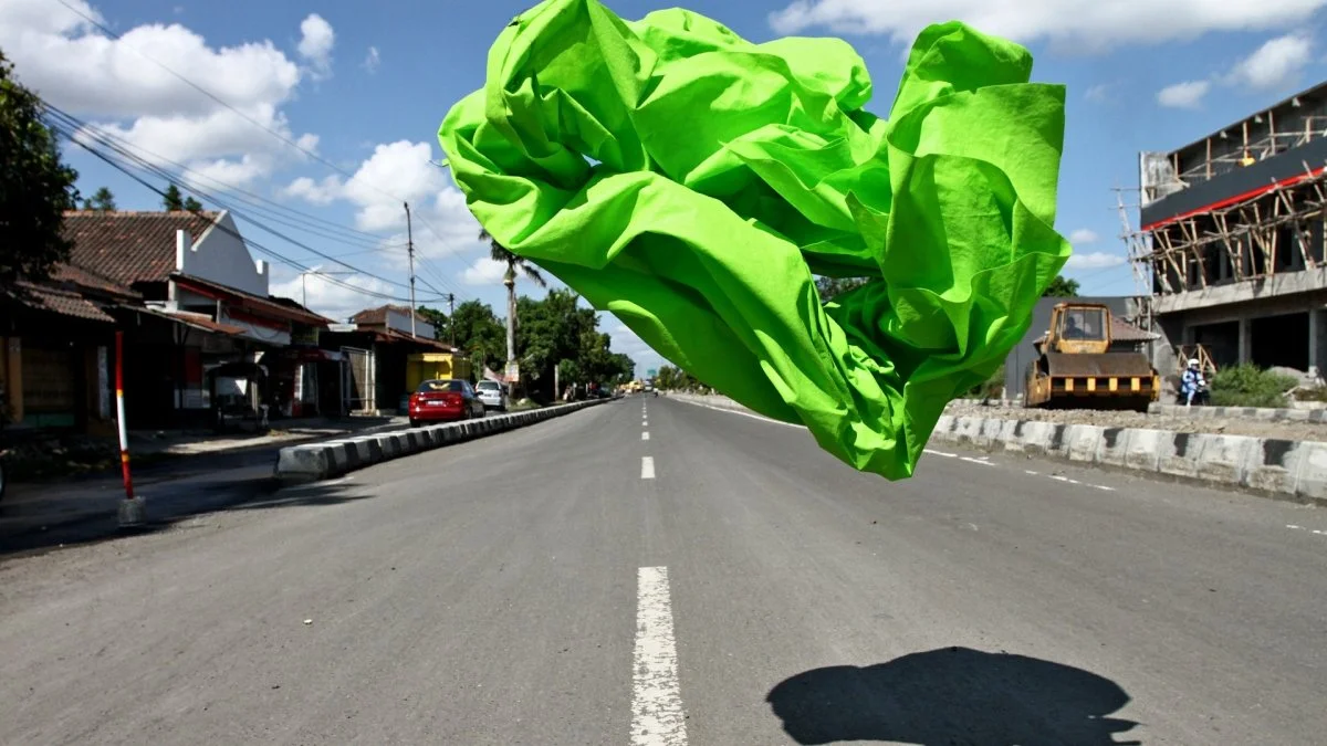 Busy, Busy Towns: Moving Images of a Changing Asia — Asia Society Museum