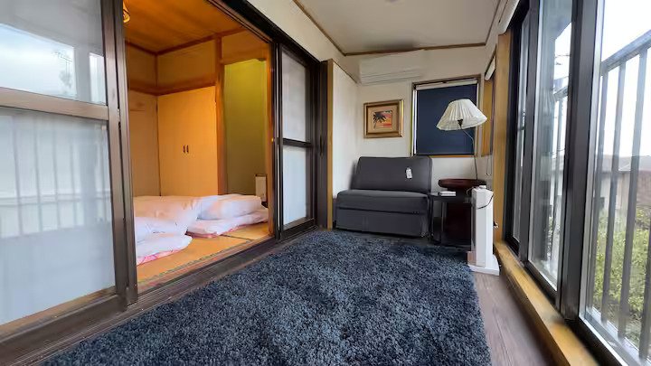 cosy sunroom.jpg