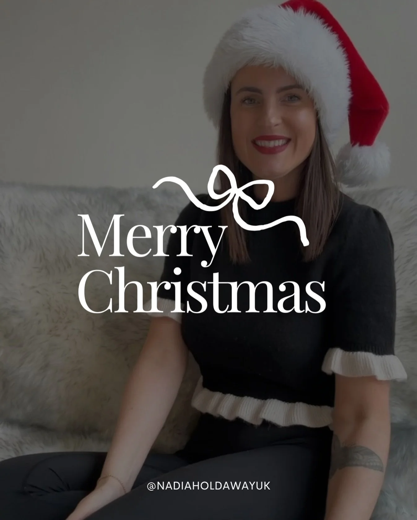 Merry Christmas hunnies 🎄✨

Hold your loved ones close &hearts;️🎁