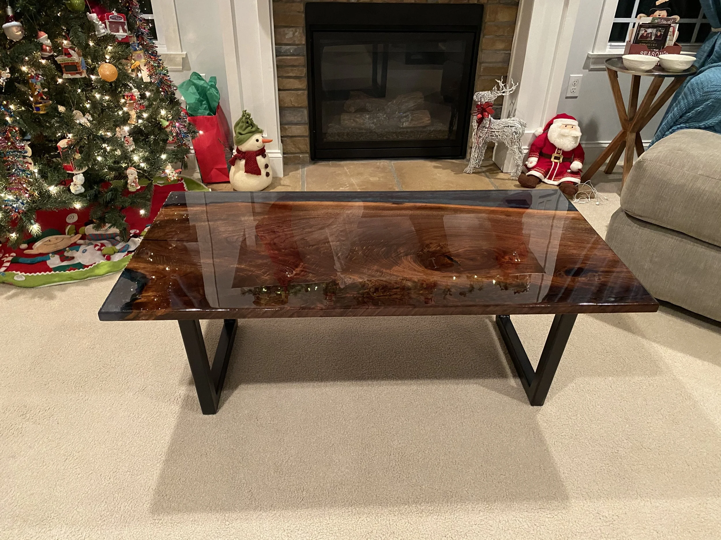 Epoxy Finishes for Woodworkers: What I Actually Use and Why