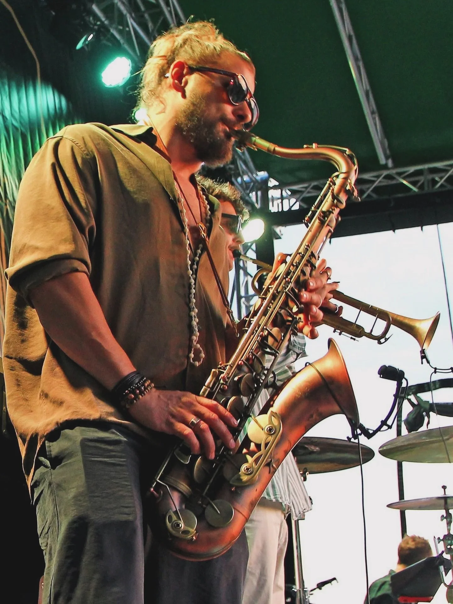 Jedno dobre ujęcie z @dobroblues festiwal z @silesian_hammond_group ;)
#bluesfestival #sax #saxophone #hornsection #blues #dobroblues