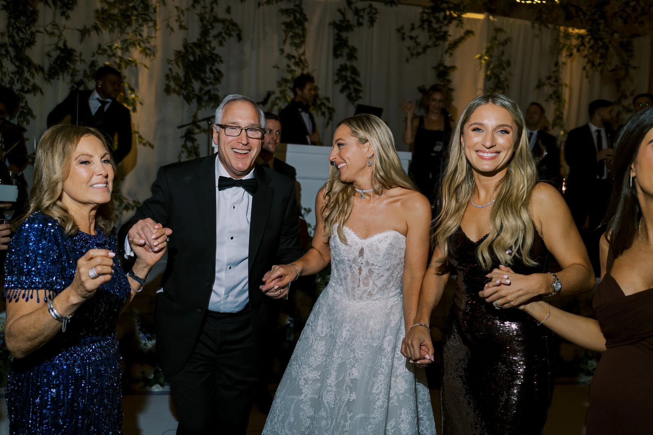 Lauren and Reid Wedding Highlights_Shauna and Jordon_287.jpg
