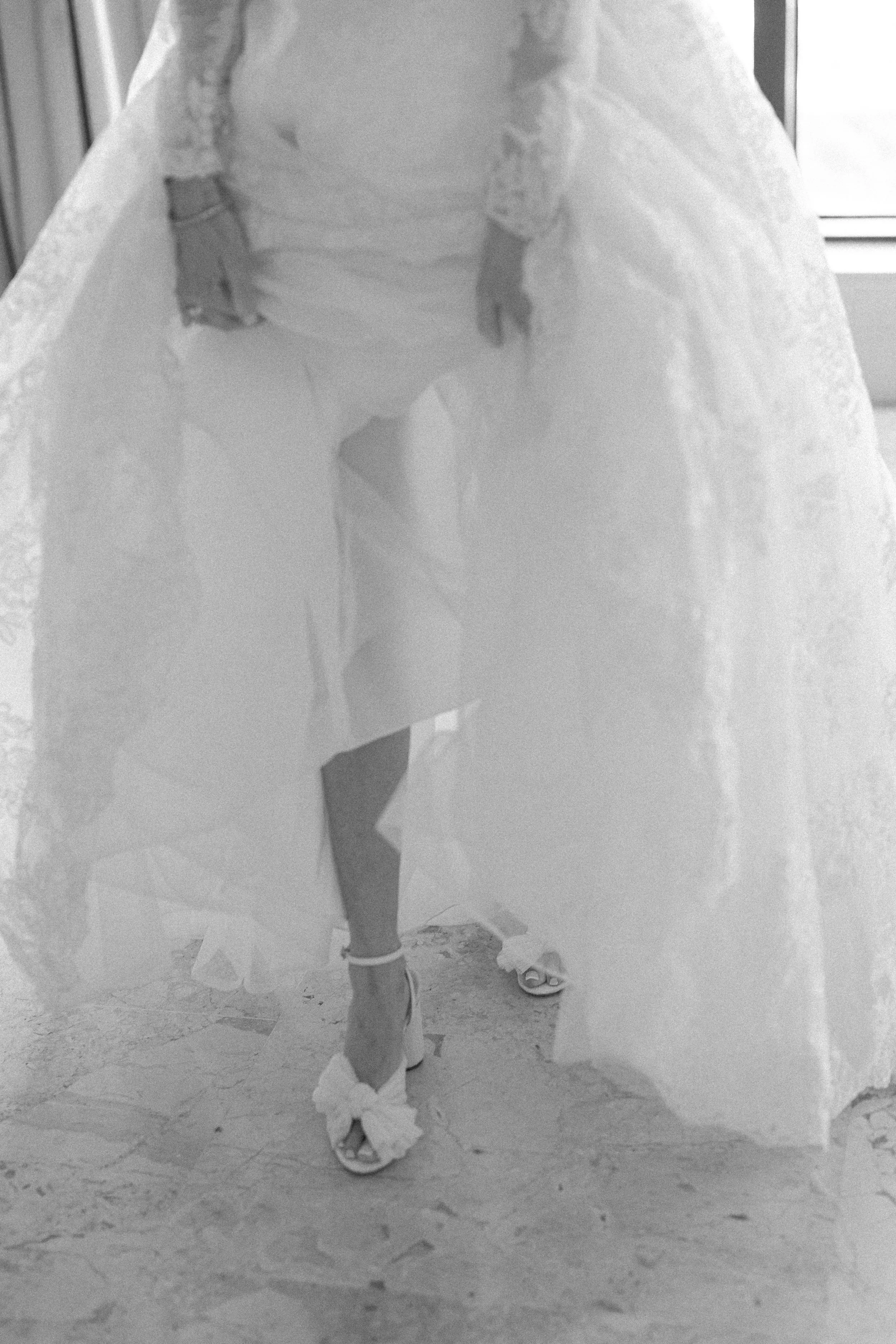 1. Bride Get Ready_SunnyLeePhoto-182.jpg