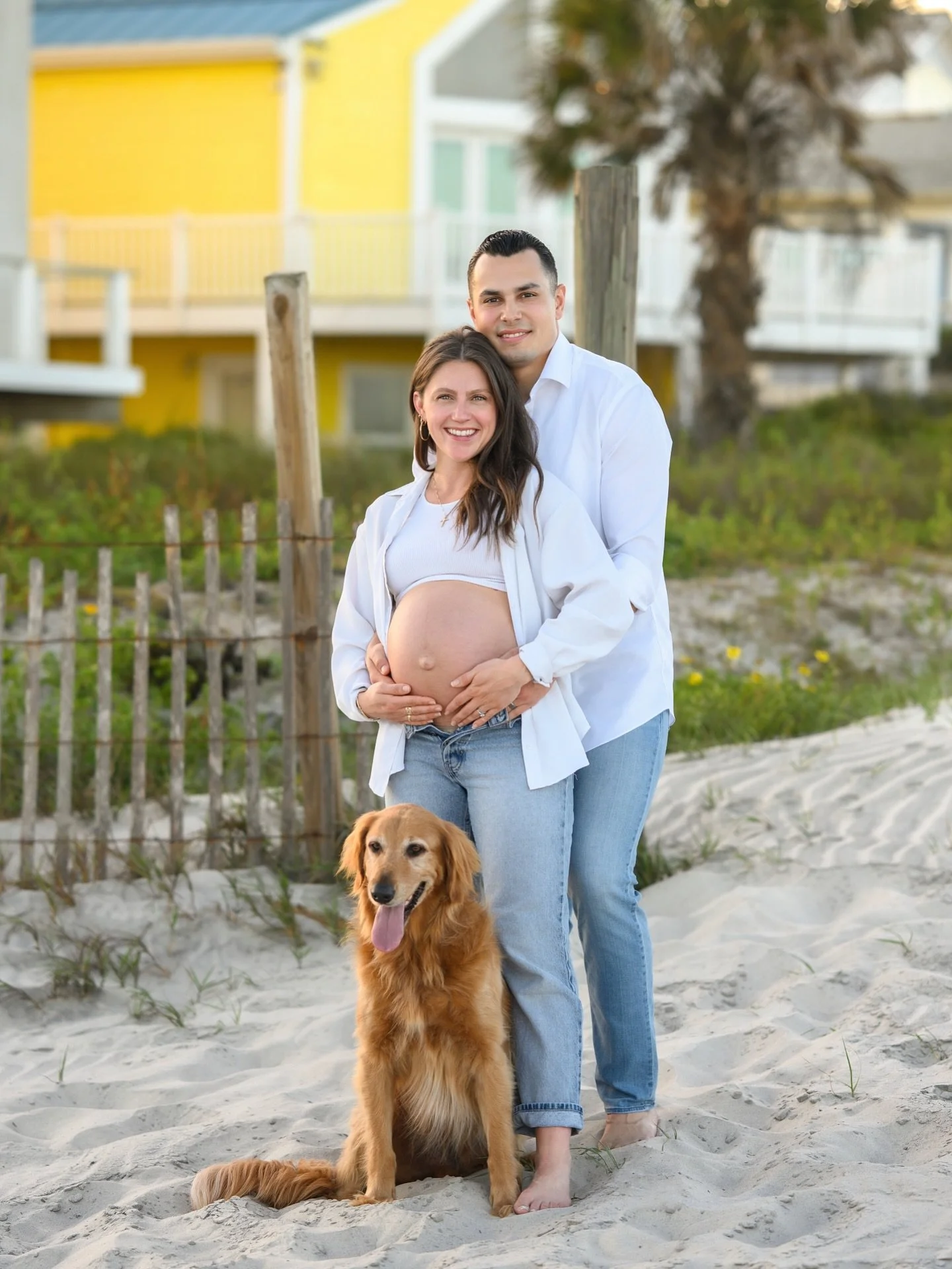Just a quiet, beautiful season of waiting 🤍

Mama glowing, soaking it all in&hellip; and sweet Murphy right there by her side, already keeping watch over his baby girl.

Not much longer until everything changes in the best way.

#kaylafurmanphotogra