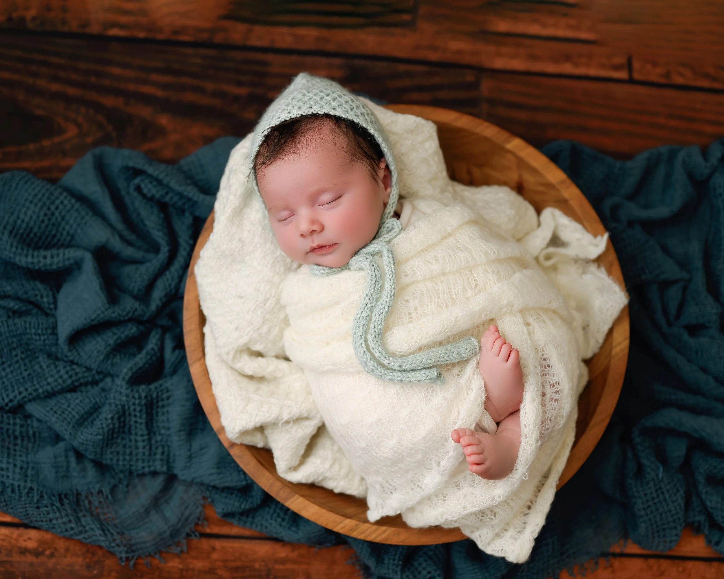 Kayla Furman Photography_St Augustine Newborn Photographer_Studio Photographer_14.jpeg