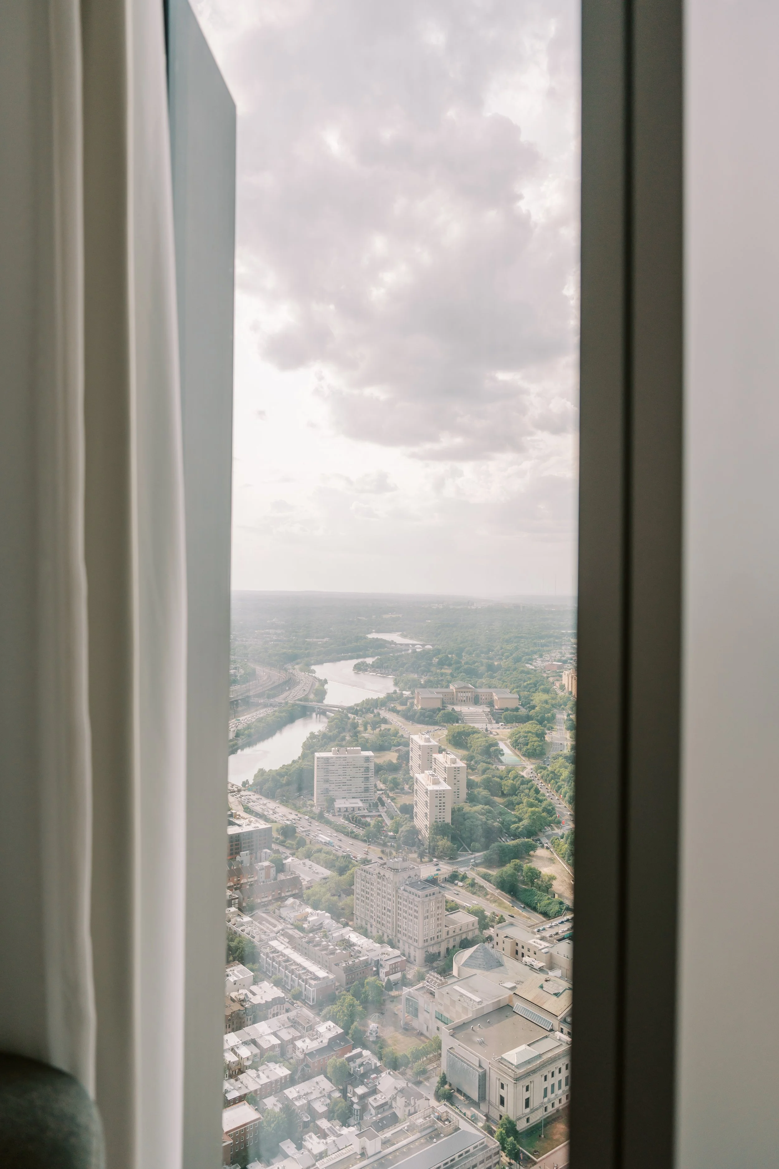Four_Seasons_Philadelphia_Hotel_Dombaxe_Photography-6.jpg