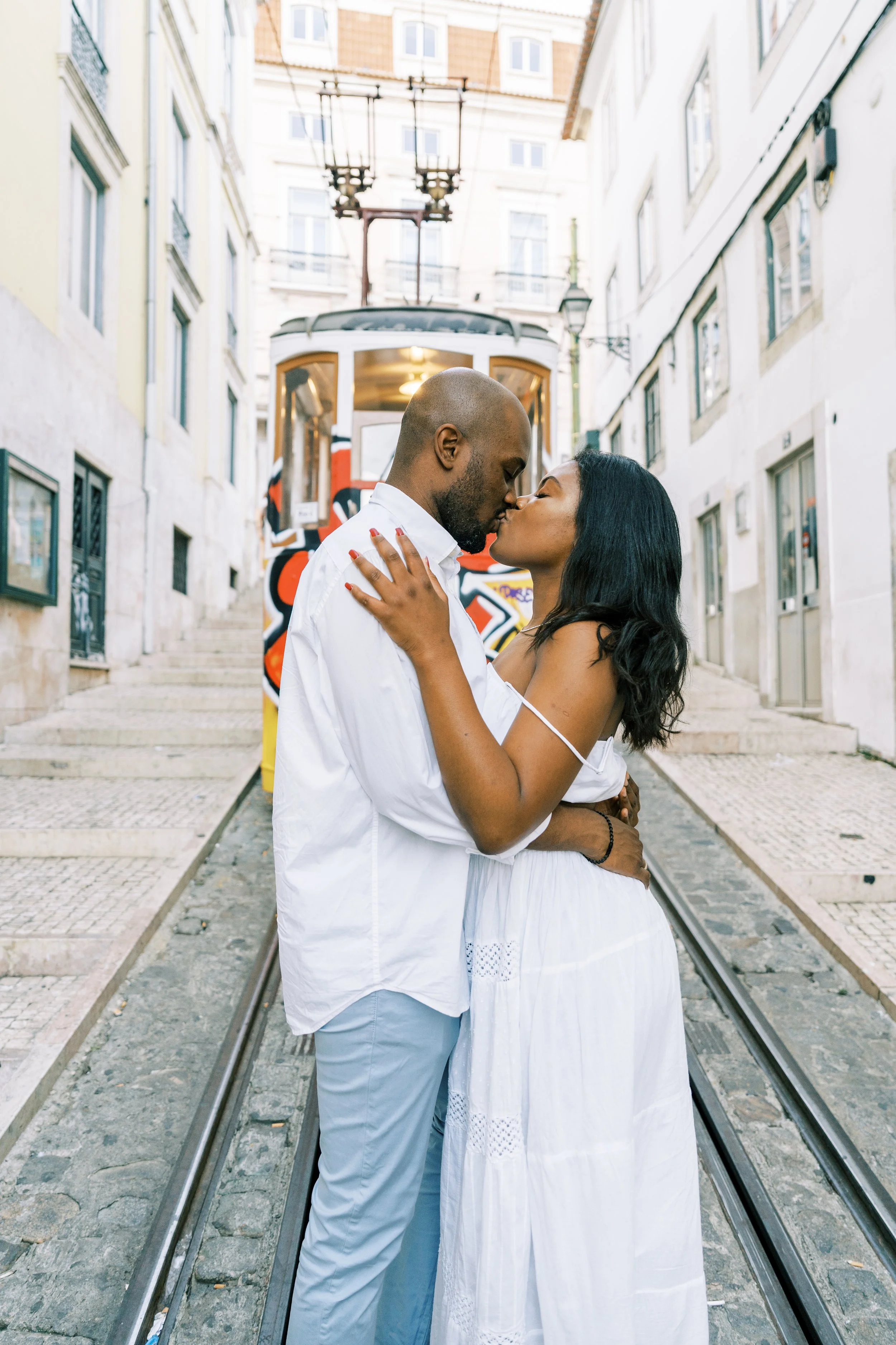 Bruna_Anercio_Couples_Photoshoot_Portugal_Catia_Dombaxe_Traveller_Europe28.jpg
