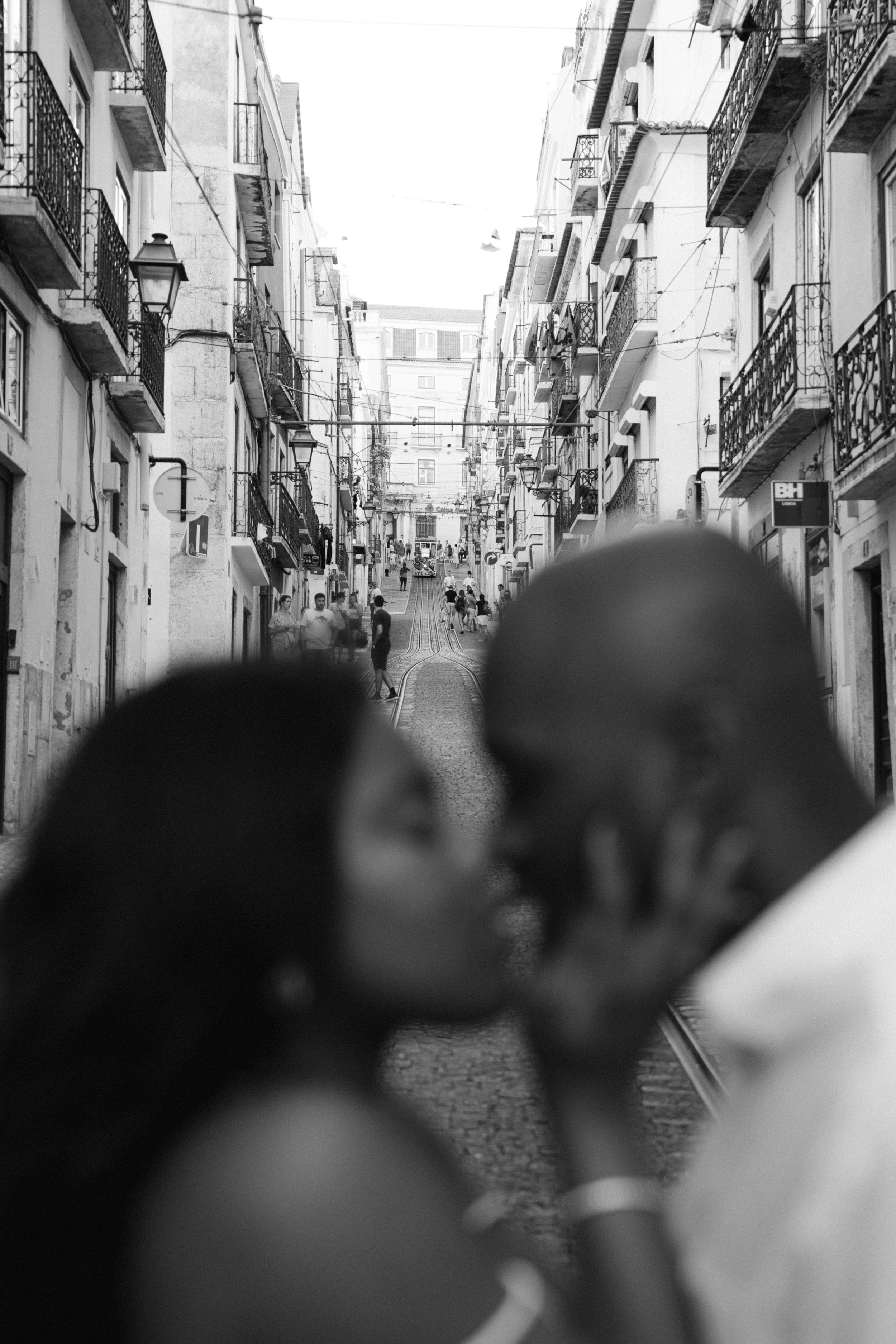 Bruna_Anercio_Couples_Photoshoot_Portugal_Catia_Dombaxe_Traveller_Europe24.jpg