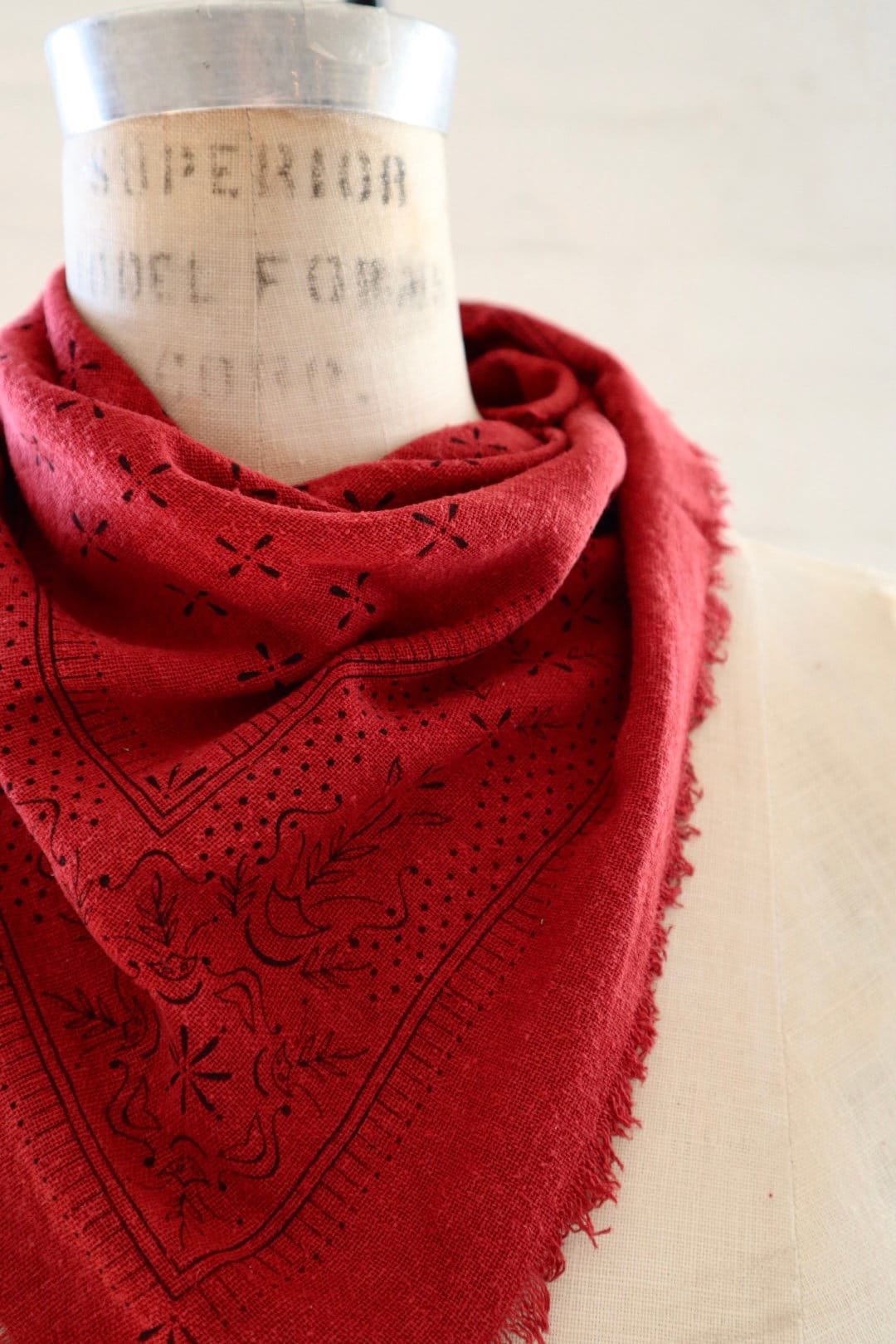 https://i.etsystatic.com/14157008/r/il/5d852c/3823157008/il_fullxfull.3823157008_latf.jpg