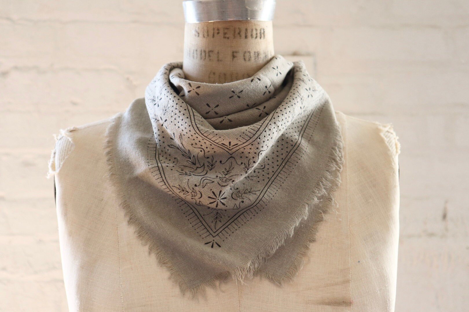 https://i.etsystatic.com/14157008/r/il/90bec4/3823160768/il_fullxfull.3823160768_12bo.jpg