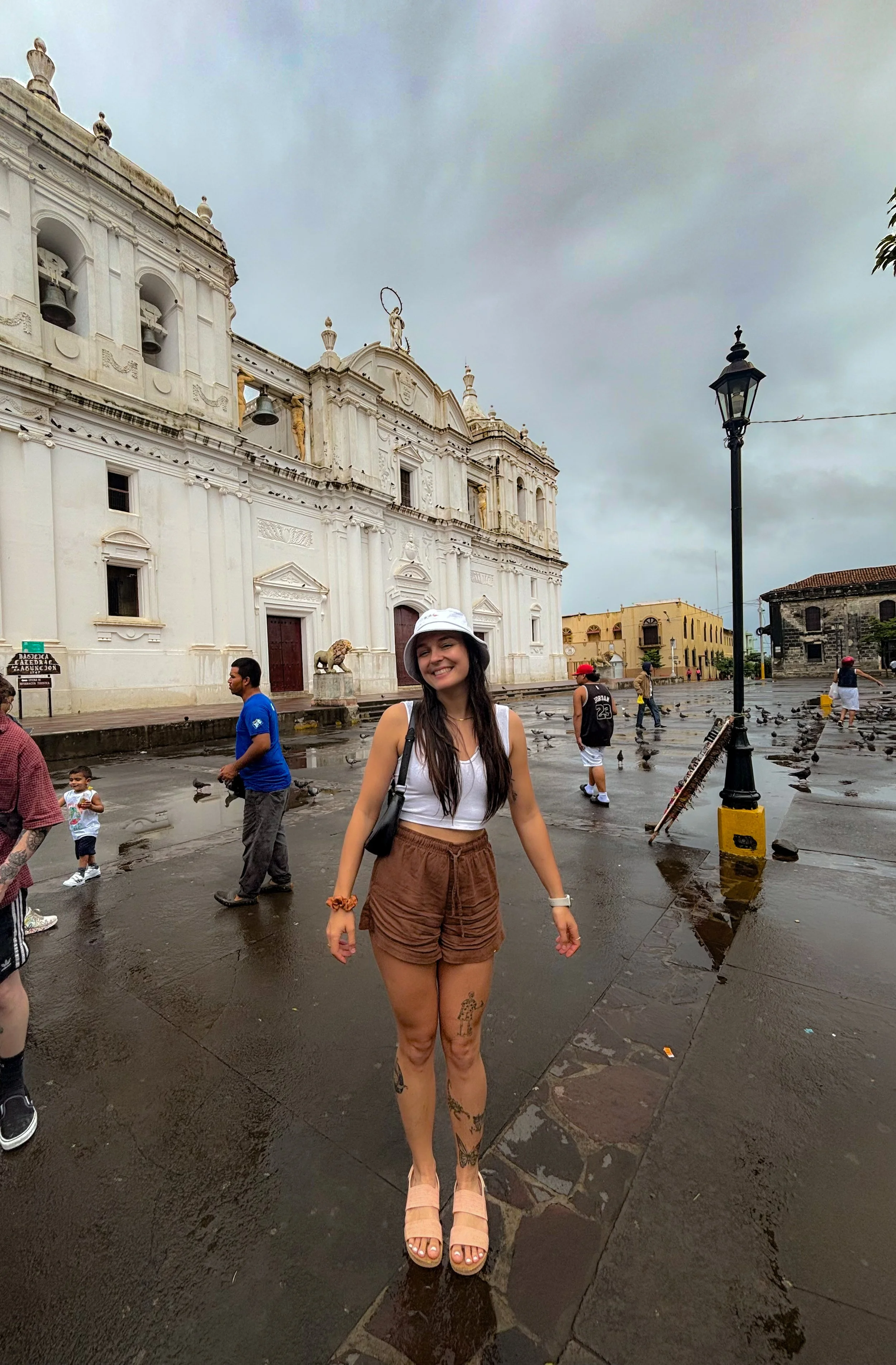 cathédrale, cathedrale, leon, nicaragua, ville coloniale, must do, attractions, excursions, what to do, quoi faire, gratuit, activités, activitiesm transport, walking tour