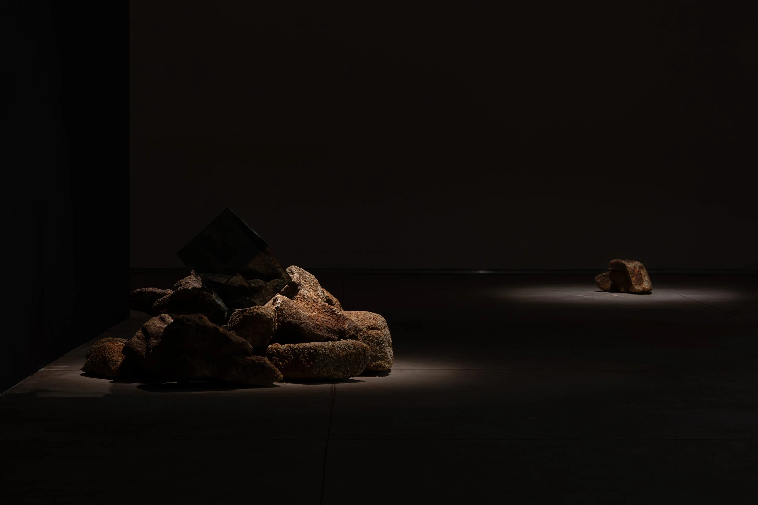 20260207_ICARO_MORENO_paulo_nazareth_grada_kilomba (28) copy.jpg