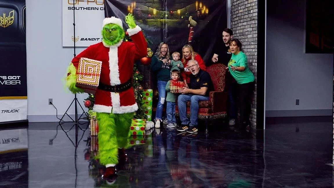 Donuts with the Grinch!!