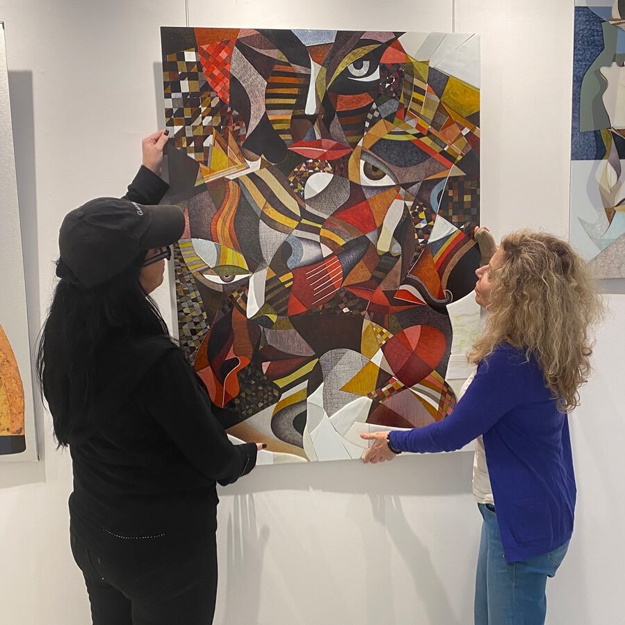 Getting ready for artists Maria Astadjov&rsquo;s and Sean Mollitt&rsquo;s Reflections and Overflow VIP vernissage tomorrow night from 5pm to 10pm at Galerie203 Old Montreal! 

227 Notre-Dame O. Montreal H2Y 1T4

RSVP to Corinne at 514-261-0899 or cor