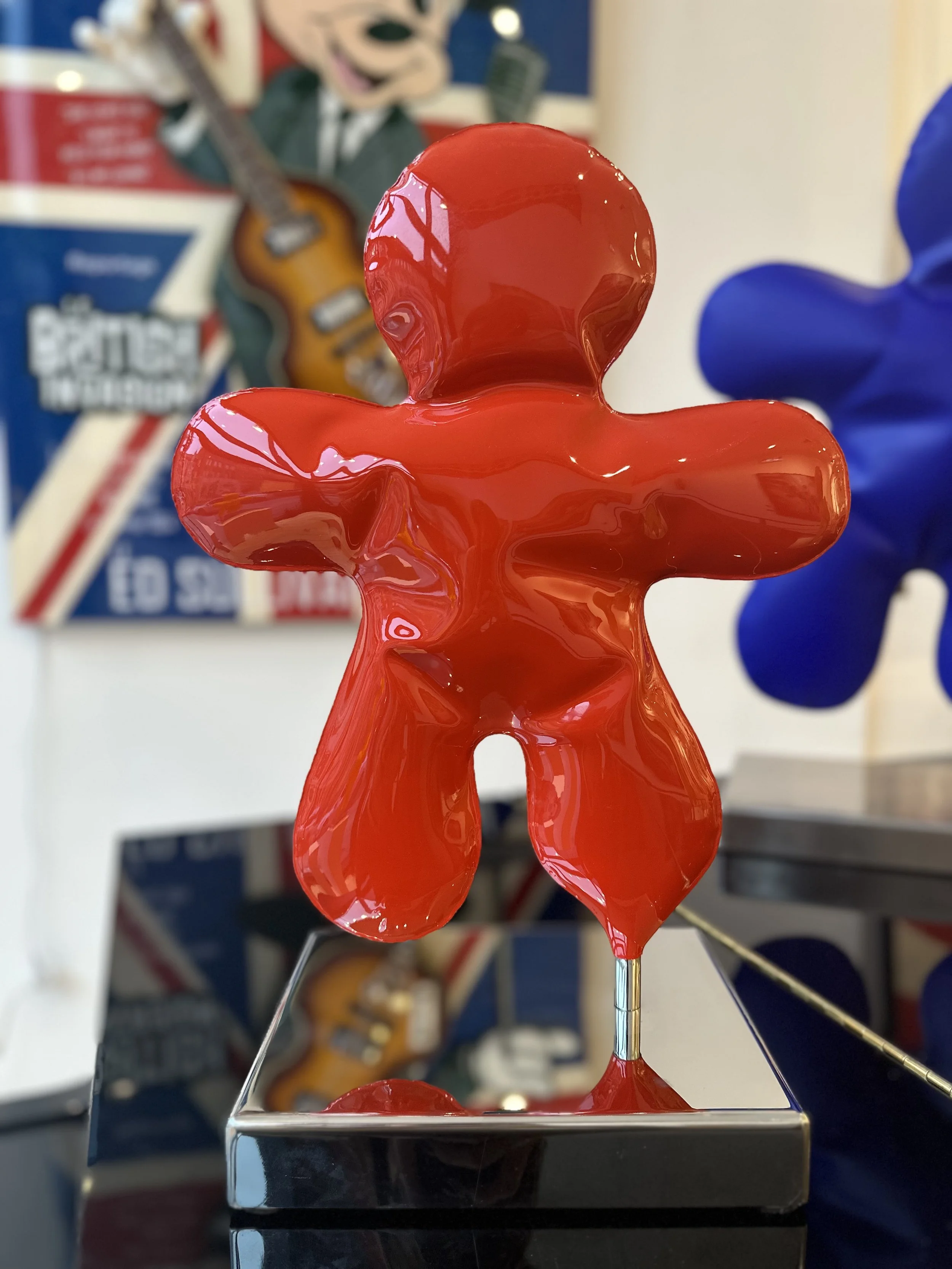 Petit Bonhomme Rouge