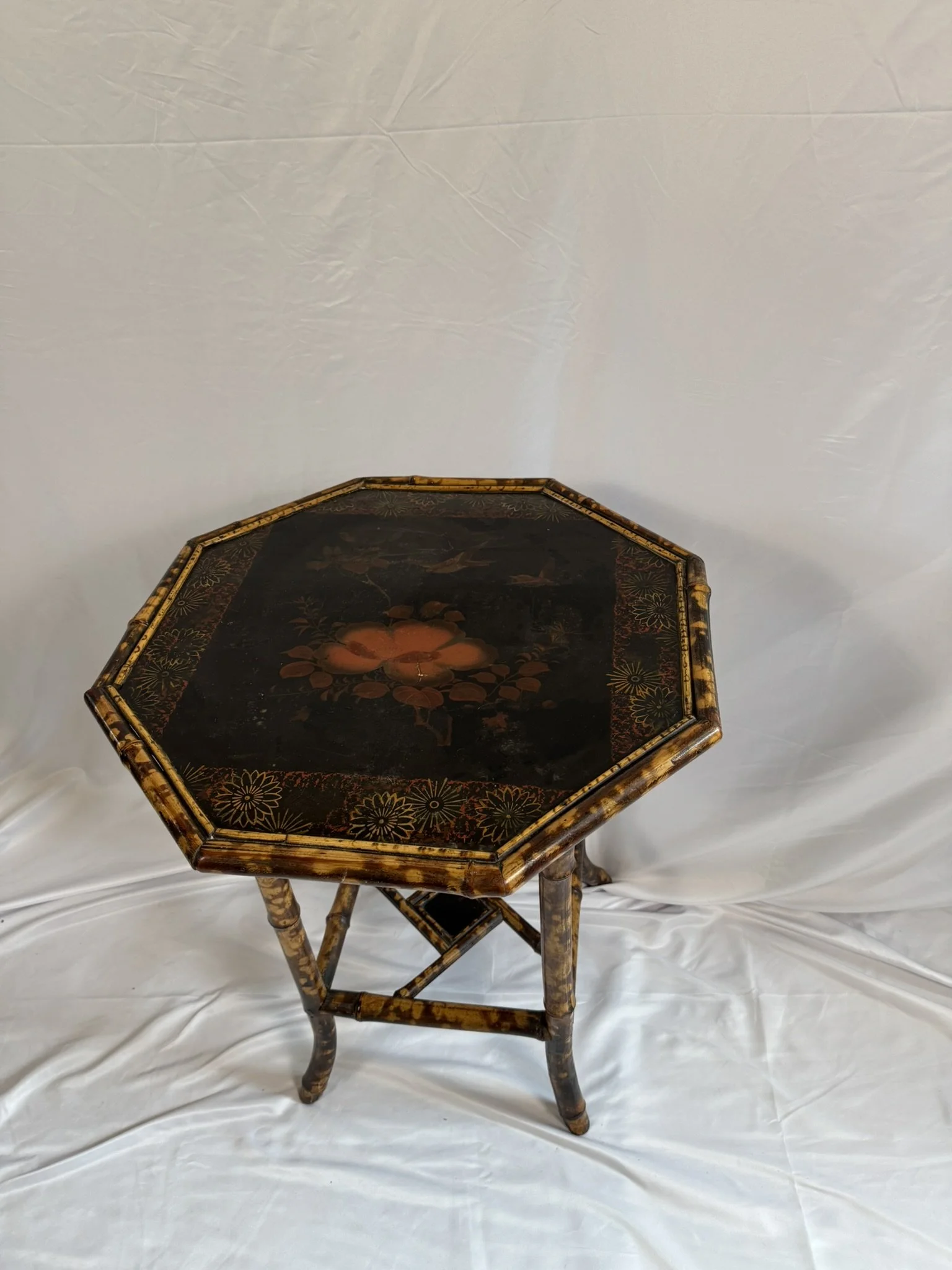 English Bamboo Lacquered Octagonal Table, Aesthetic Movement | Jacob Trudaine
