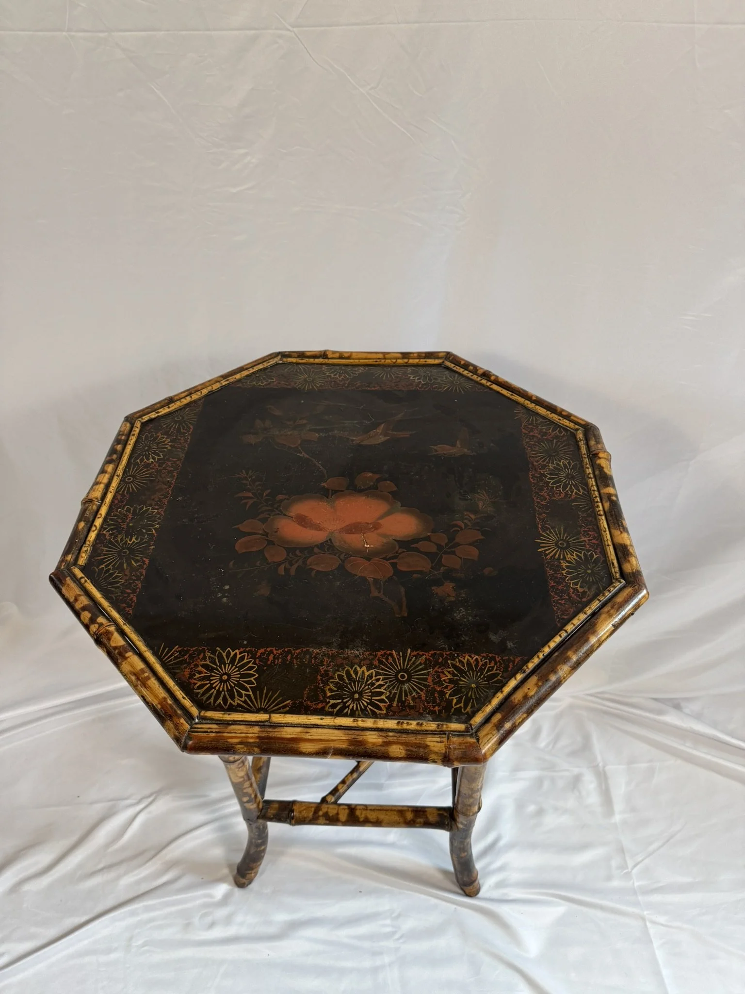 English Bamboo Lacquered Octagonal Table, Aesthetic Movement | Jacob Trudaine